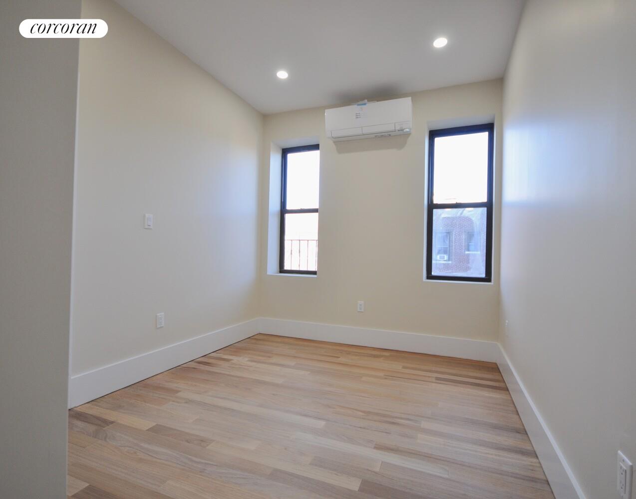 #5 photo, Brooklyn, ブルックリン区 Brownsville , NY 11212