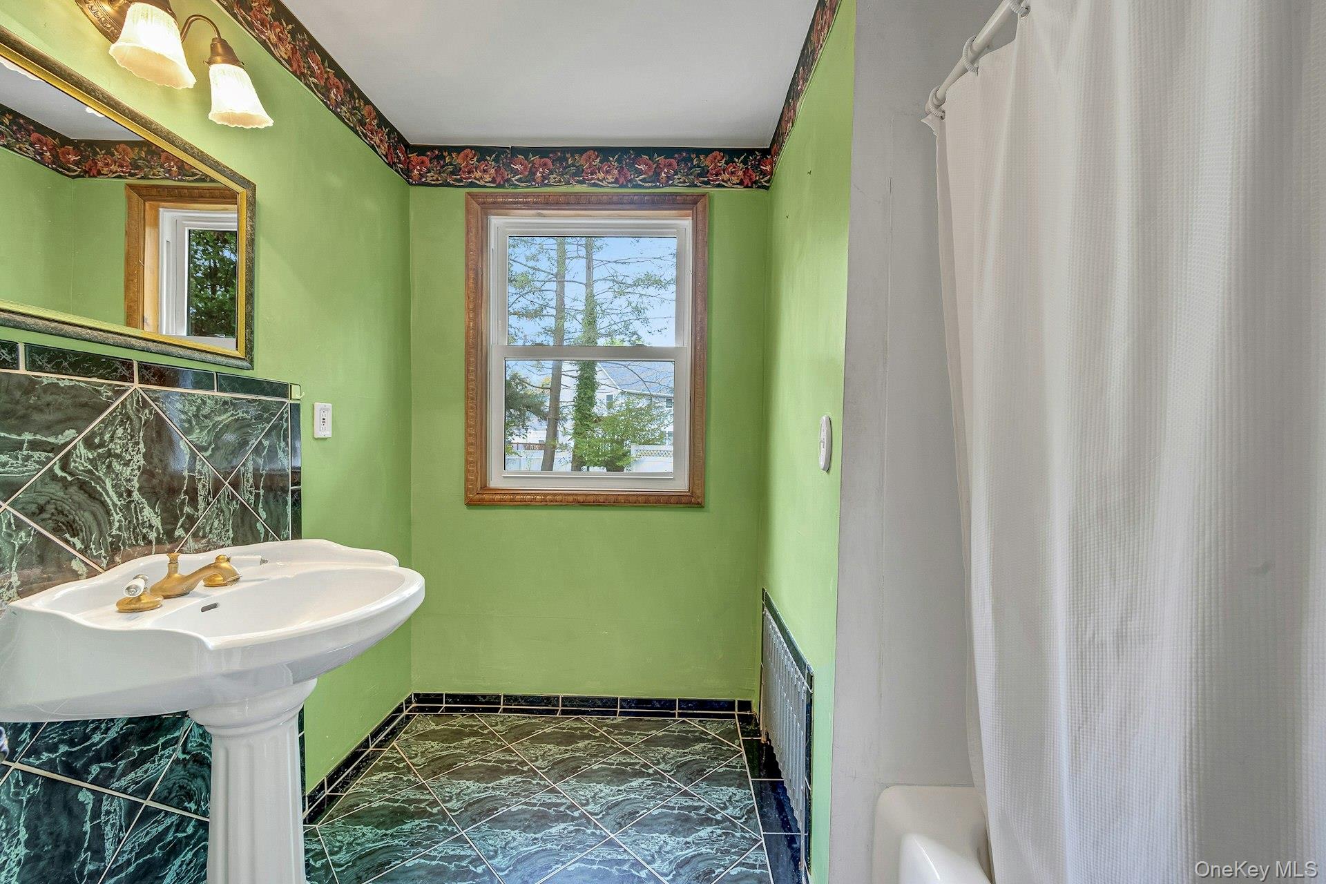 #15 photo, 217 W Washington Avenue, Pearl River , NY 10965