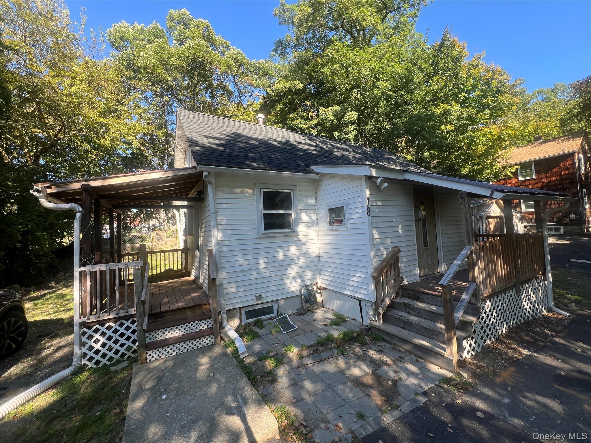 #6 photo, 18 Hillside Place, Lloyd , NY 12528