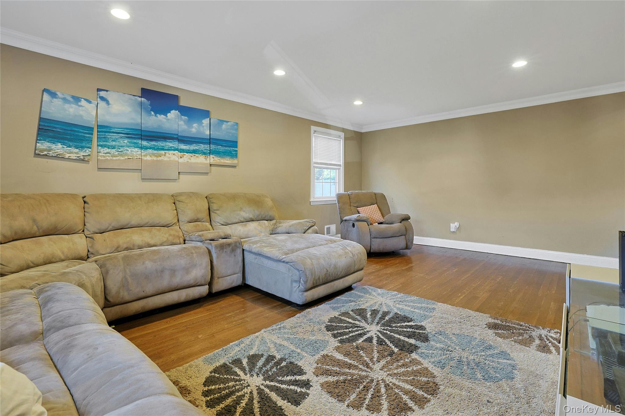 #14 photo, 2 Lancaster Drive, Suffern , NY 10901