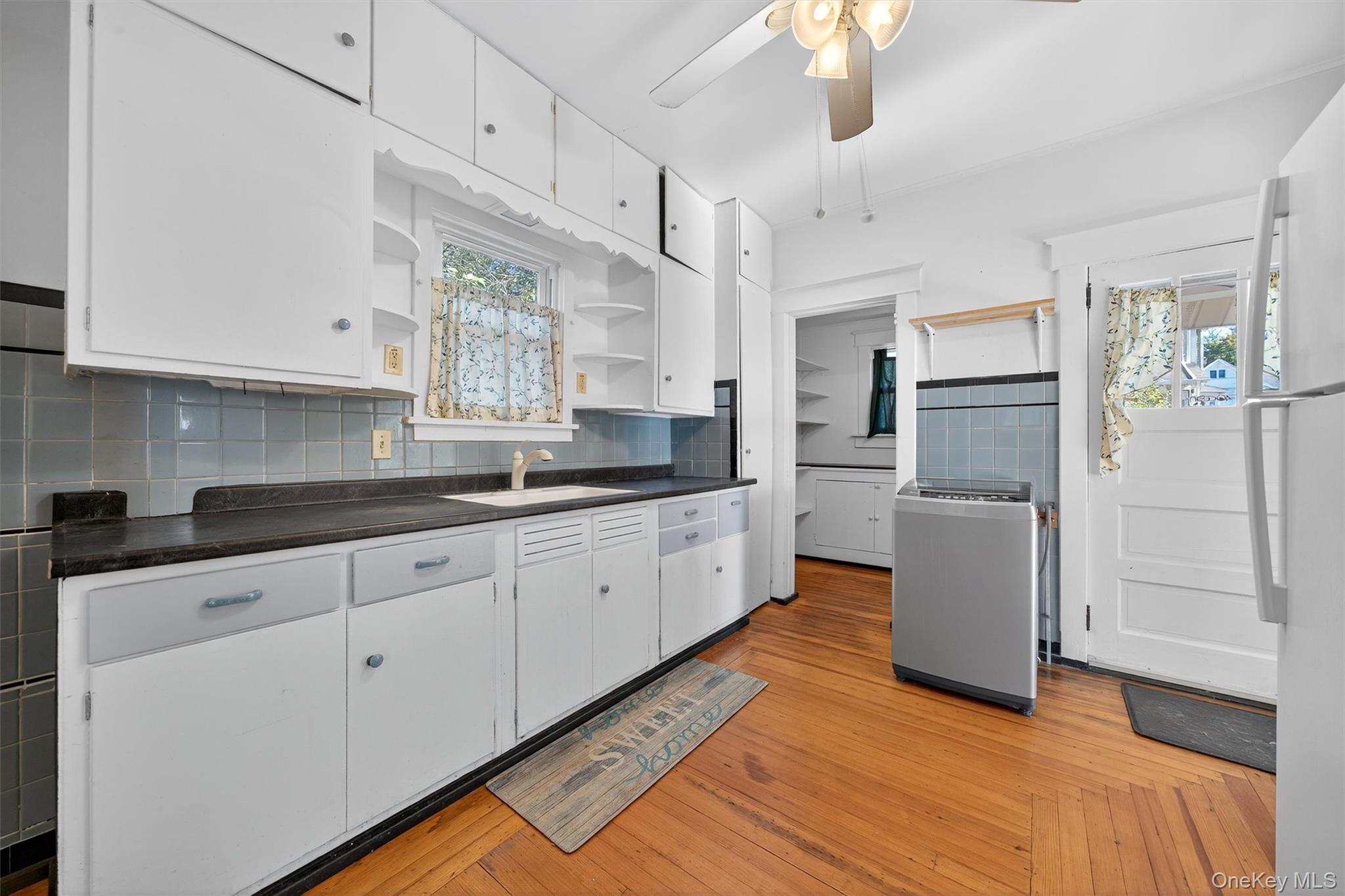 #15 photo, 15 Commonwealth Avenue, Middletown , NY 10940