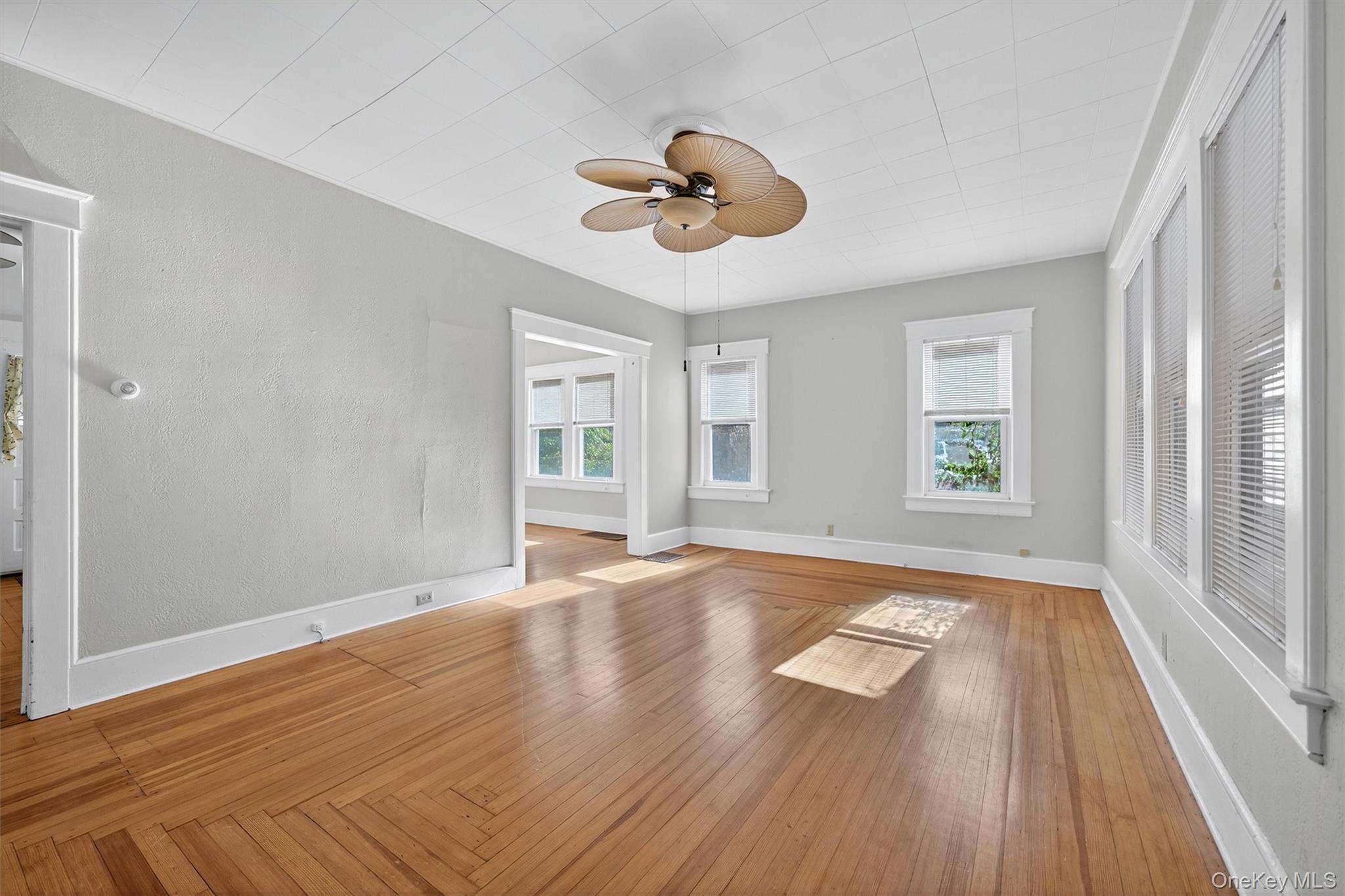 #9 photo, 15 Commonwealth Avenue, Middletown , NY 10940