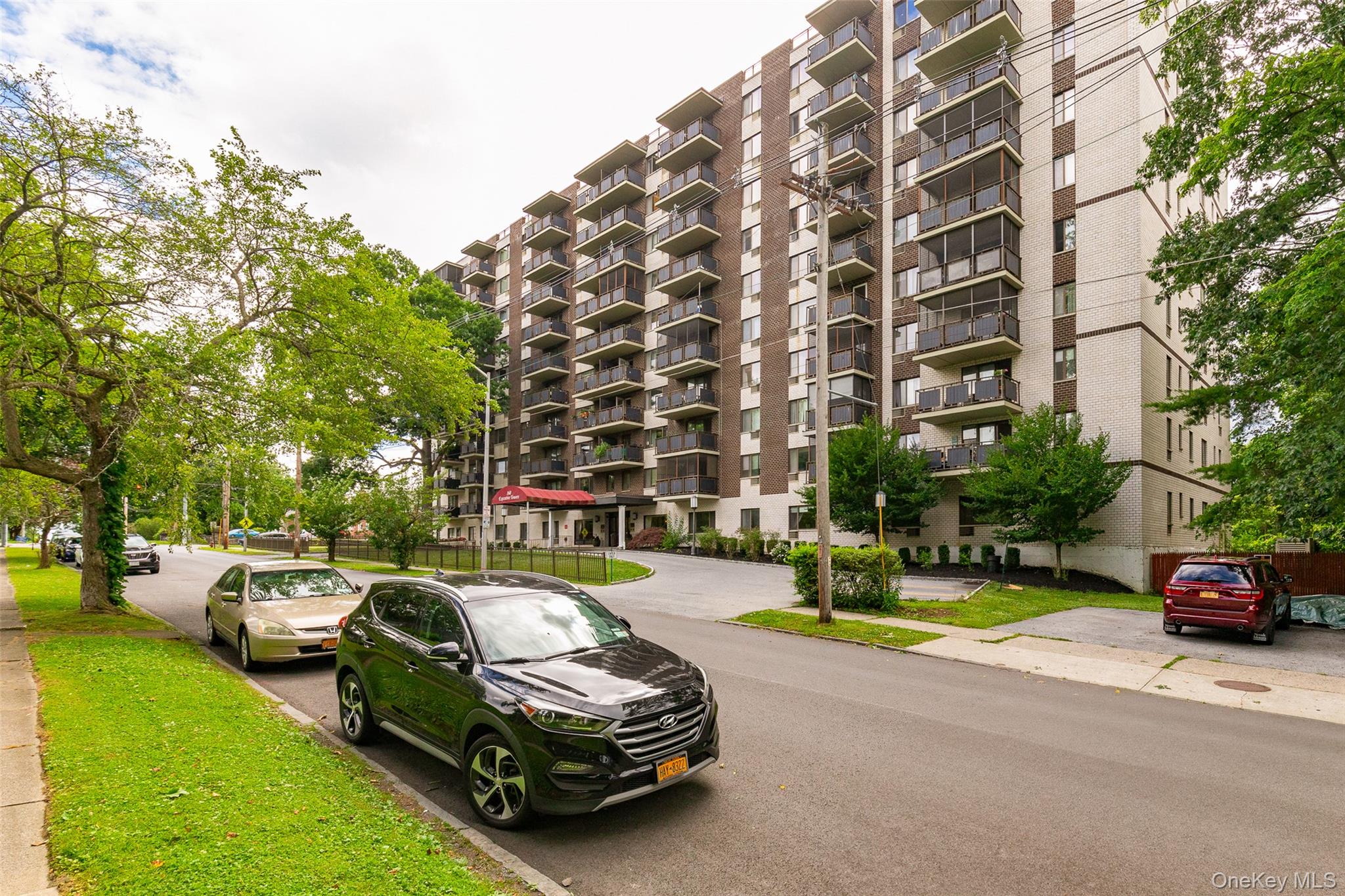 #4 photo, 160 Academy, Poughkeepsie , NY 12601