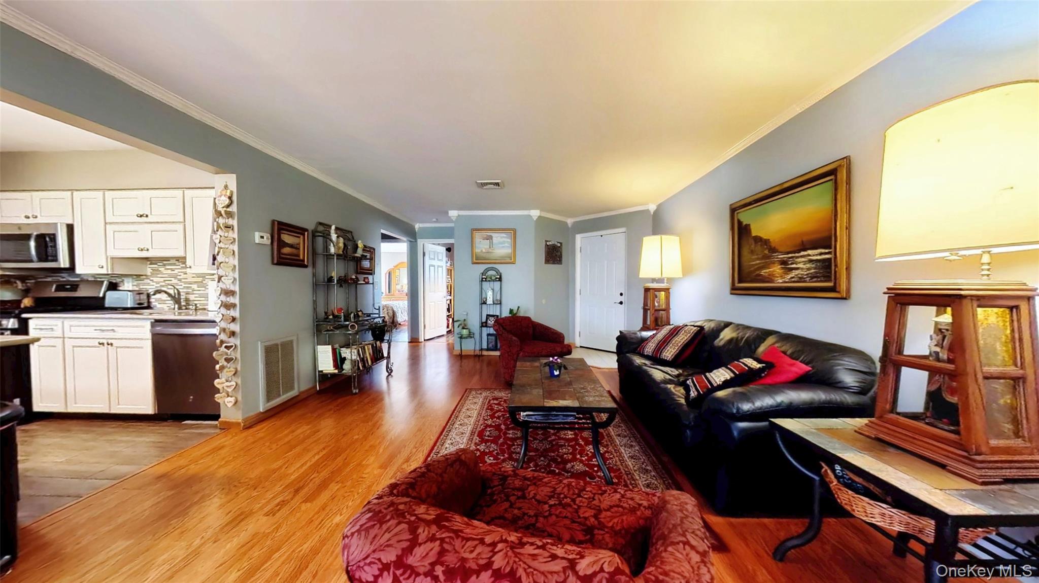 #9 photo, 1020 Washington Green, New Windsor , NY 12553