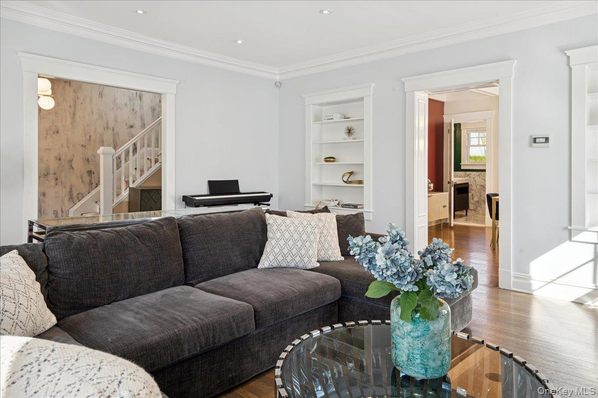 #10 photo, 127 Villa Avenue, Yonkers , NY 10704