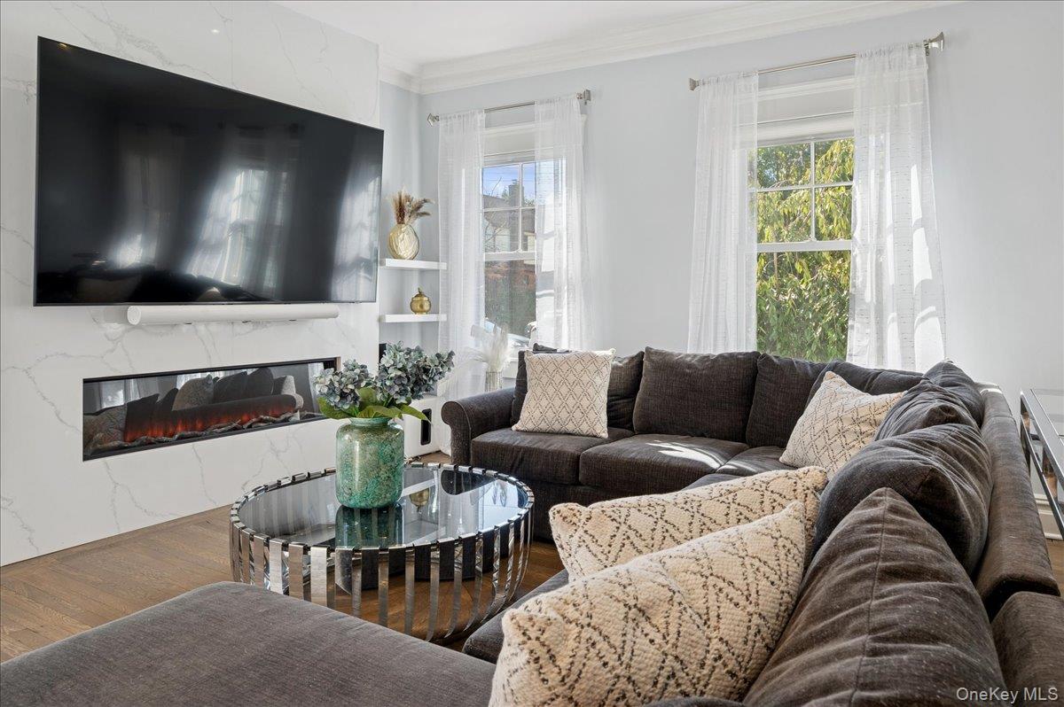 #8 photo, 127 Villa Avenue, Yonkers , NY 10704