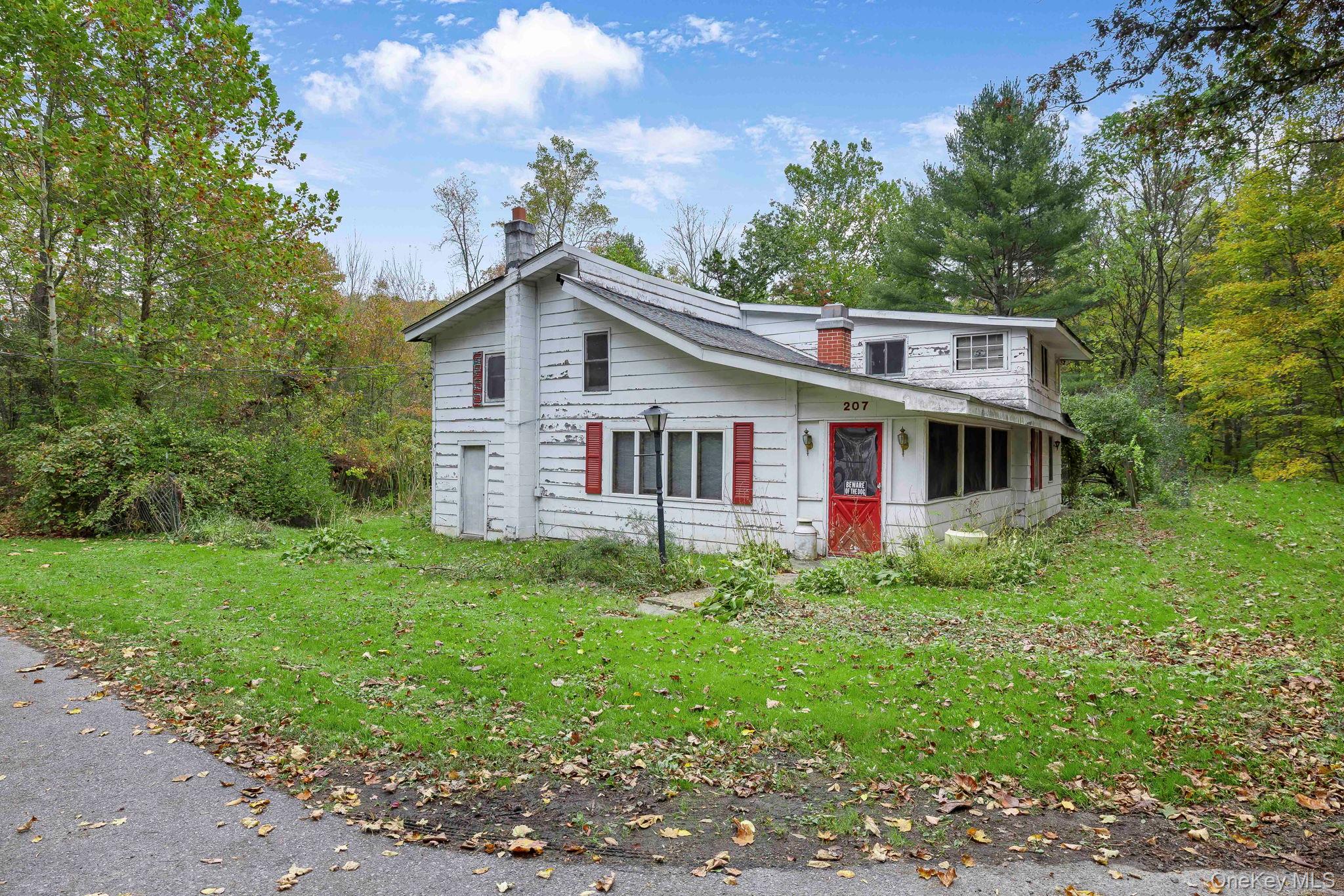 #1 photo, 207 Horns Park, Hyde Park , NY 12538