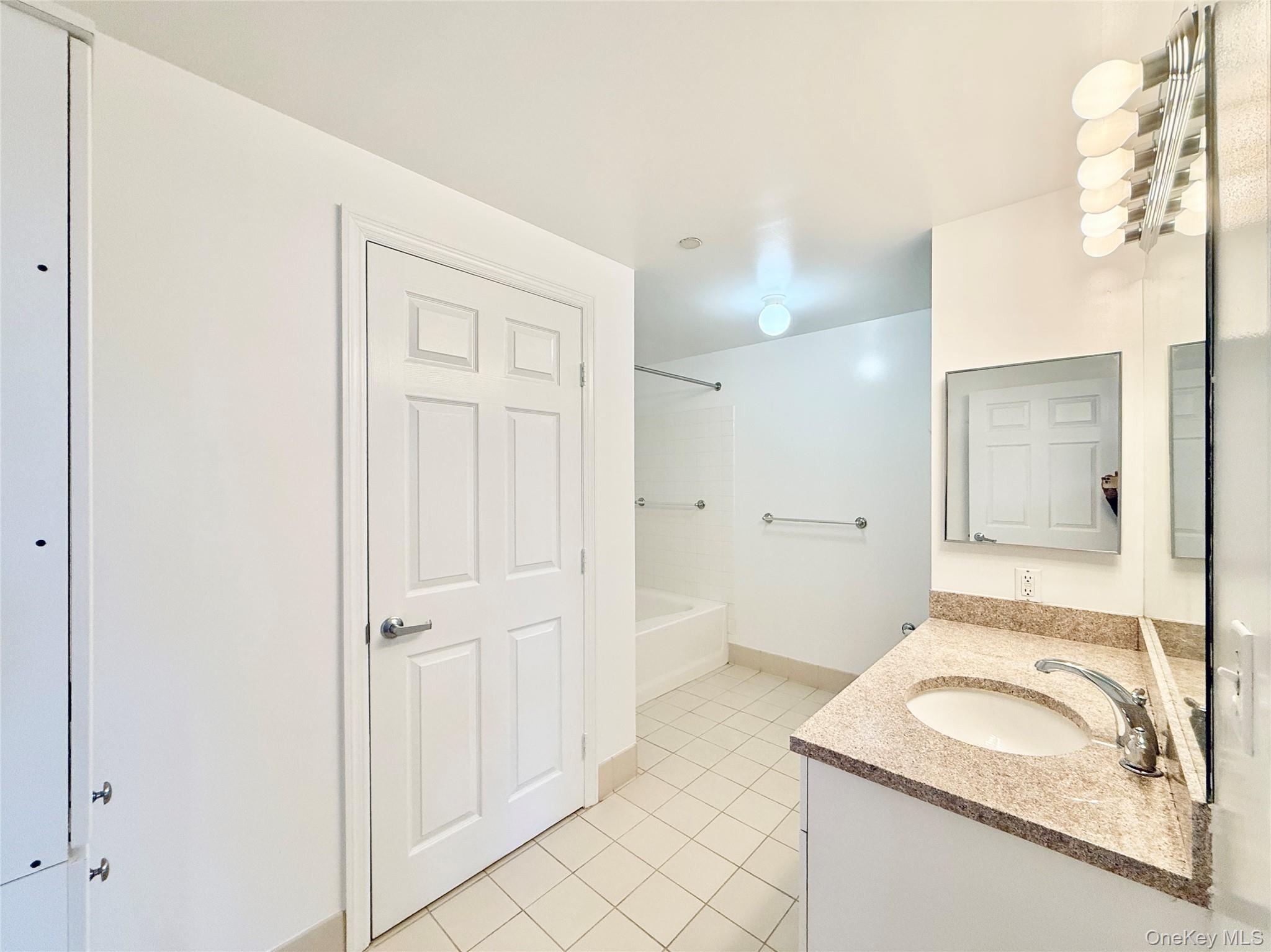 #11 photo, 300 Mamaroneck Avenue, White Plains , NY 10605