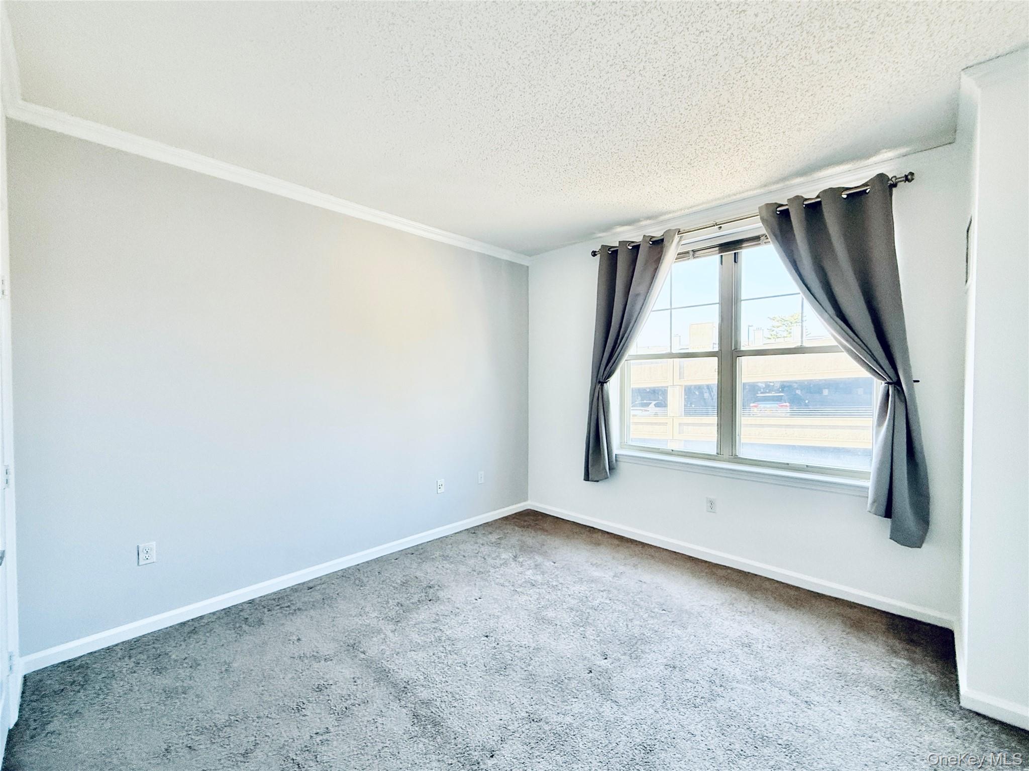 #8 photo, 300 Mamaroneck Avenue, White Plains , NY 10605