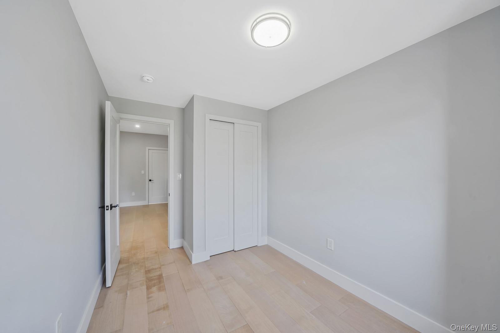 #16 photo, 7518 95th Avenue, クイーンズ区 Ozone Park , NY 11416