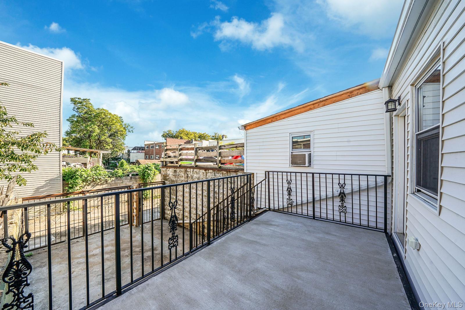 #3 photo, 7518 95th Avenue, クイーンズ区 Ozone Park , NY 11416