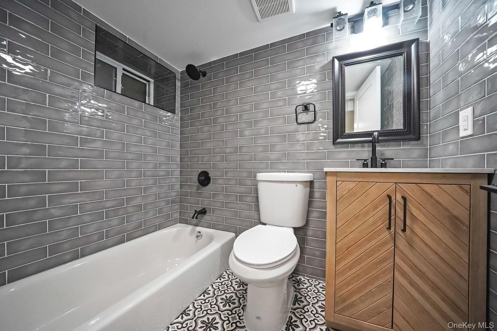 #4 photo, 7518 95th Avenue, クイーンズ区 Ozone Park , NY 11416