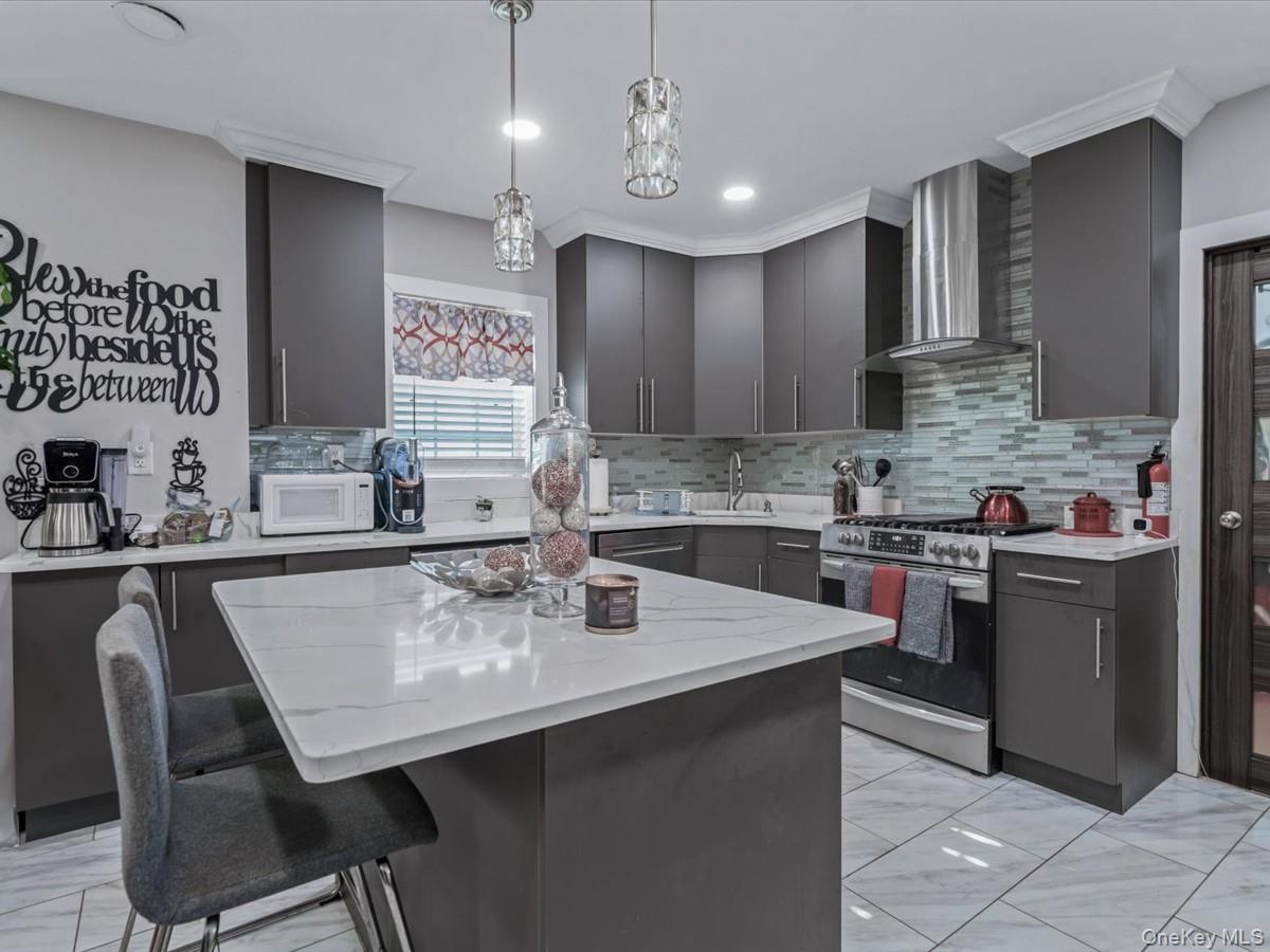 #7 photo, 12316 145th Street, Jamaica , NY 11436