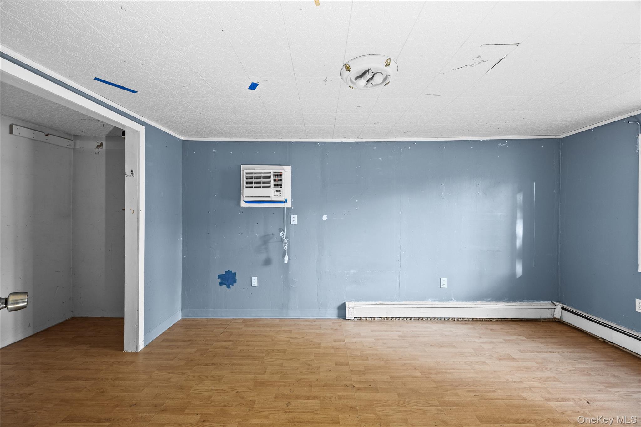 #18 photo, 85 Lake Promenade, サフォーク郡 Ronkonkoma , NY 11779