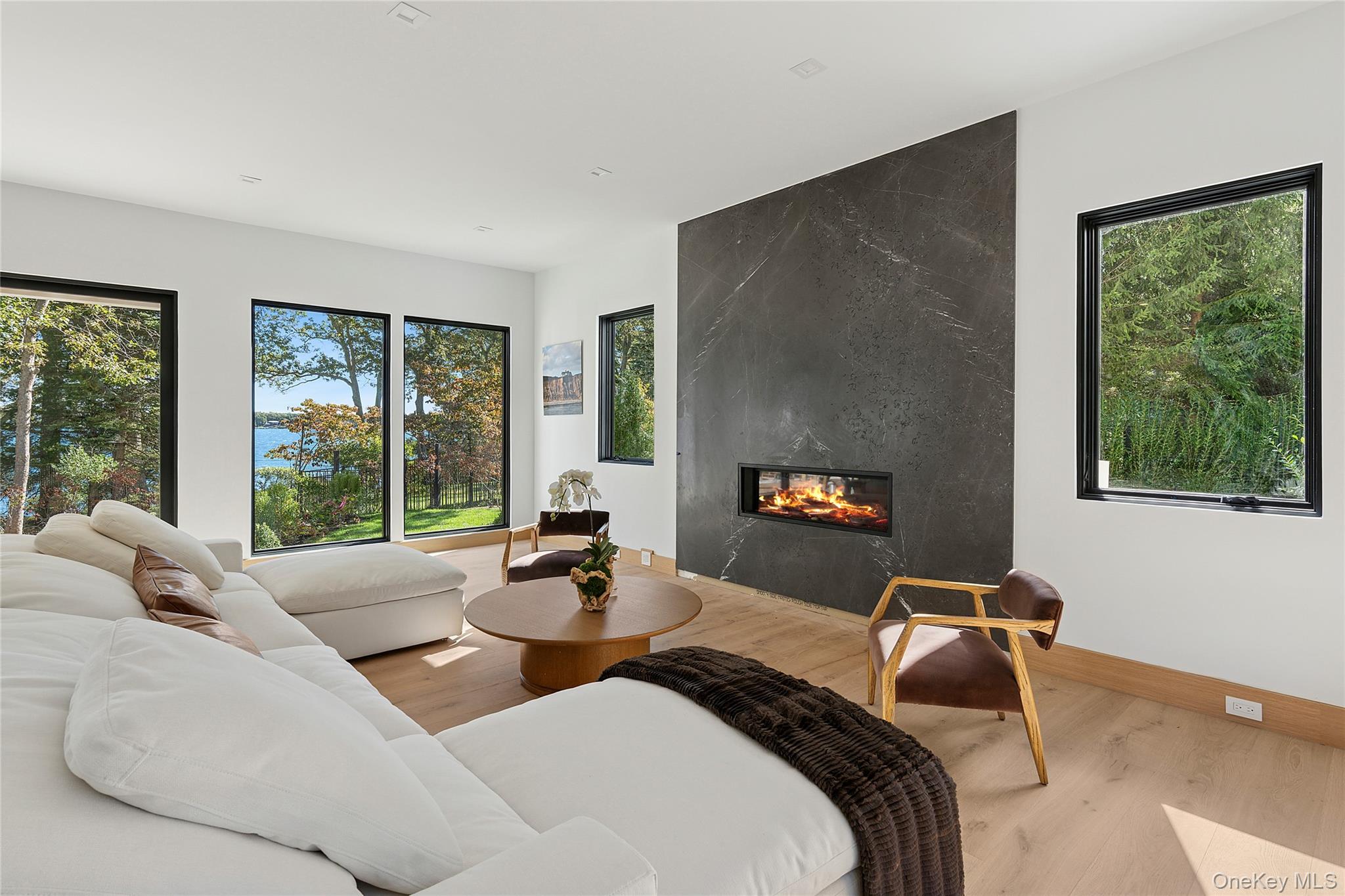 #6 photo, 35 Springwood Way, サフォーク郡 East Hampton , NY 11937