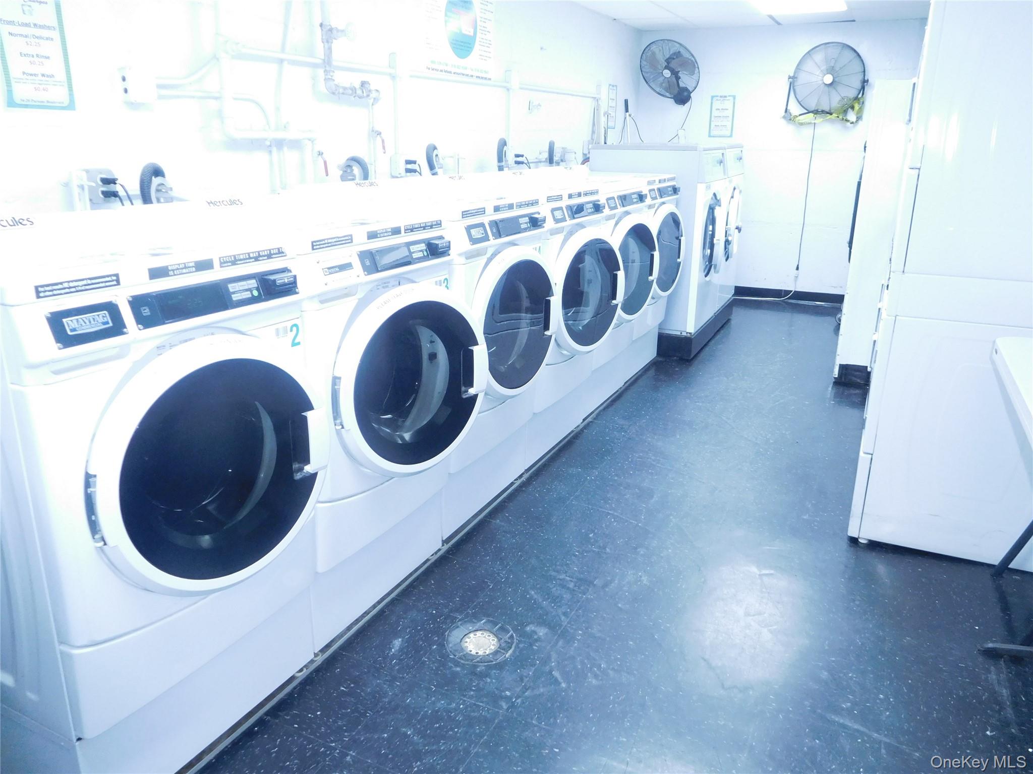 #12 photo, 34-20 Parsons Blvd, クイーンズ区 Flushing , NY 11354