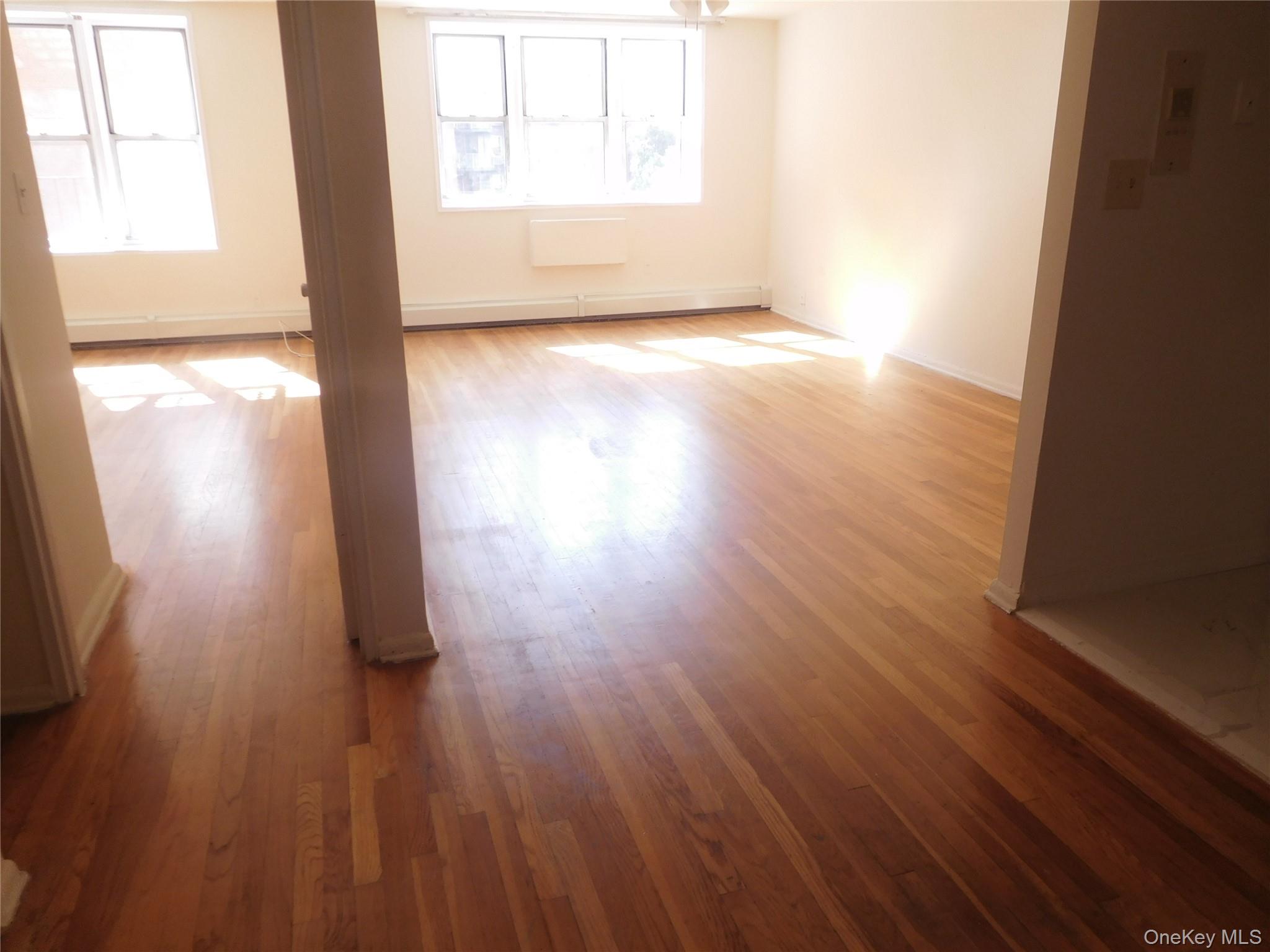 #5 photo, 34-20 Parsons Blvd, クイーンズ区 Flushing , NY 11354