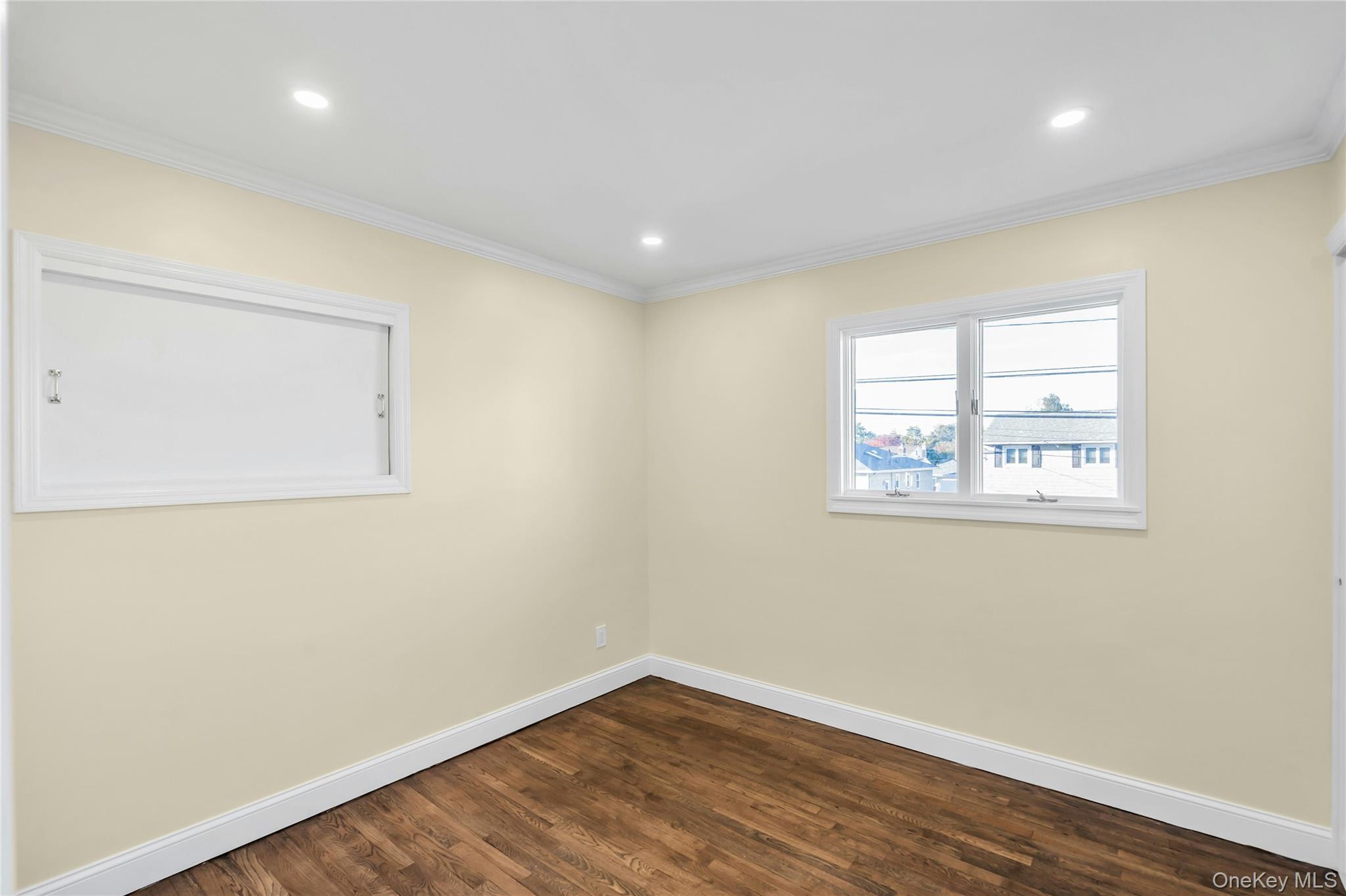 #8 photo, 248 N Iowa Avenue, ナッソー郡 Massapequa , NY 11758