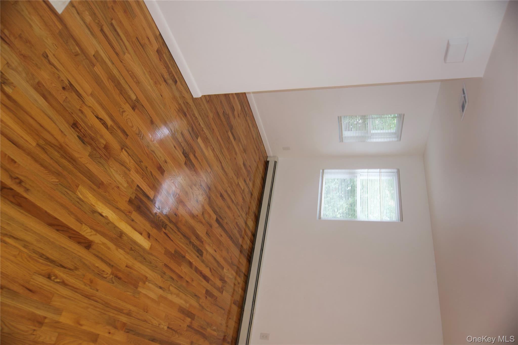 #4 photo, Lynbrook, ナッソー郡 Lynbrook , NY 11563