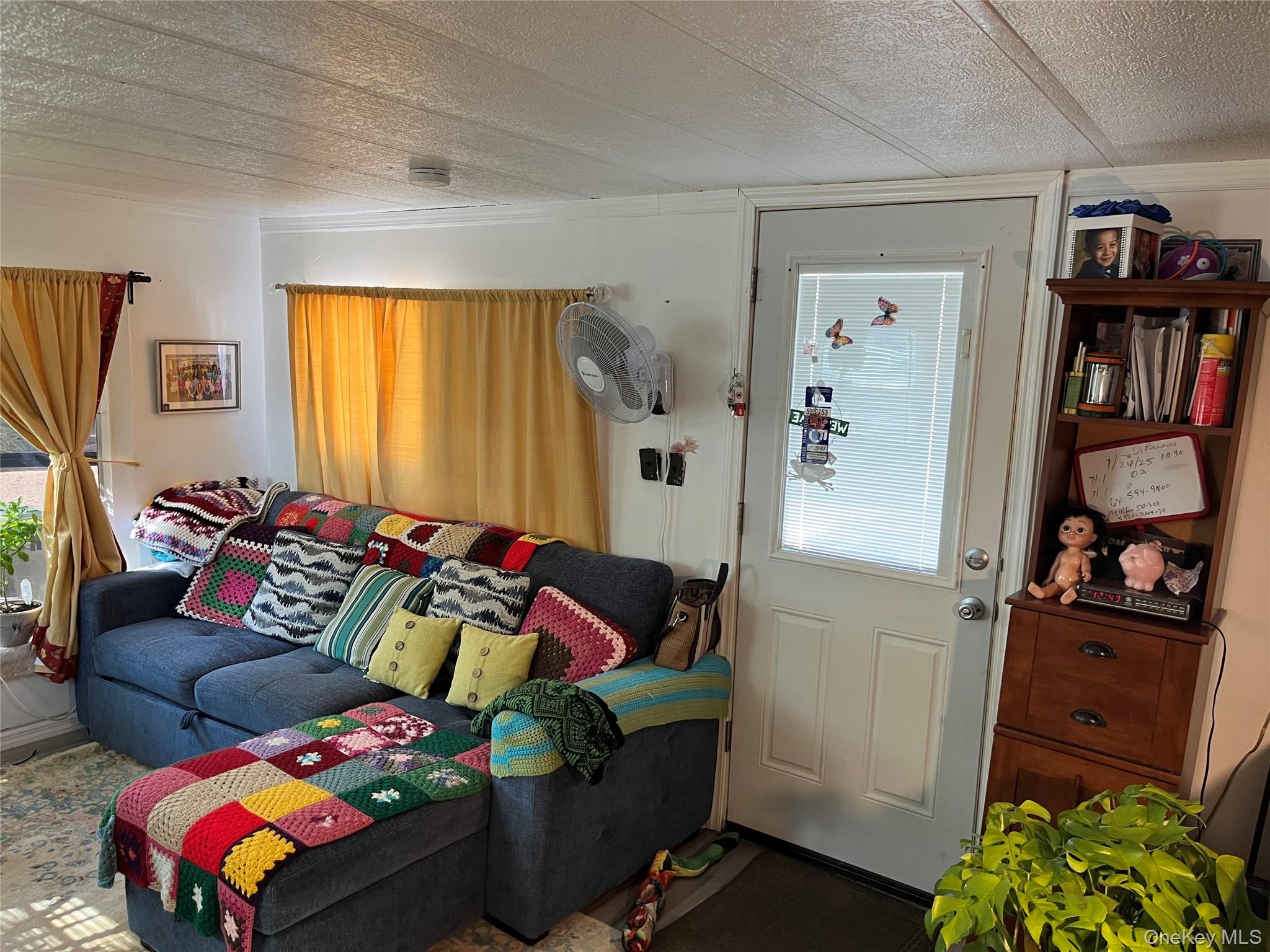 #3 photo, 37-64 HUBBARD AVE, サフォーク郡 Riverhead , NY 11901