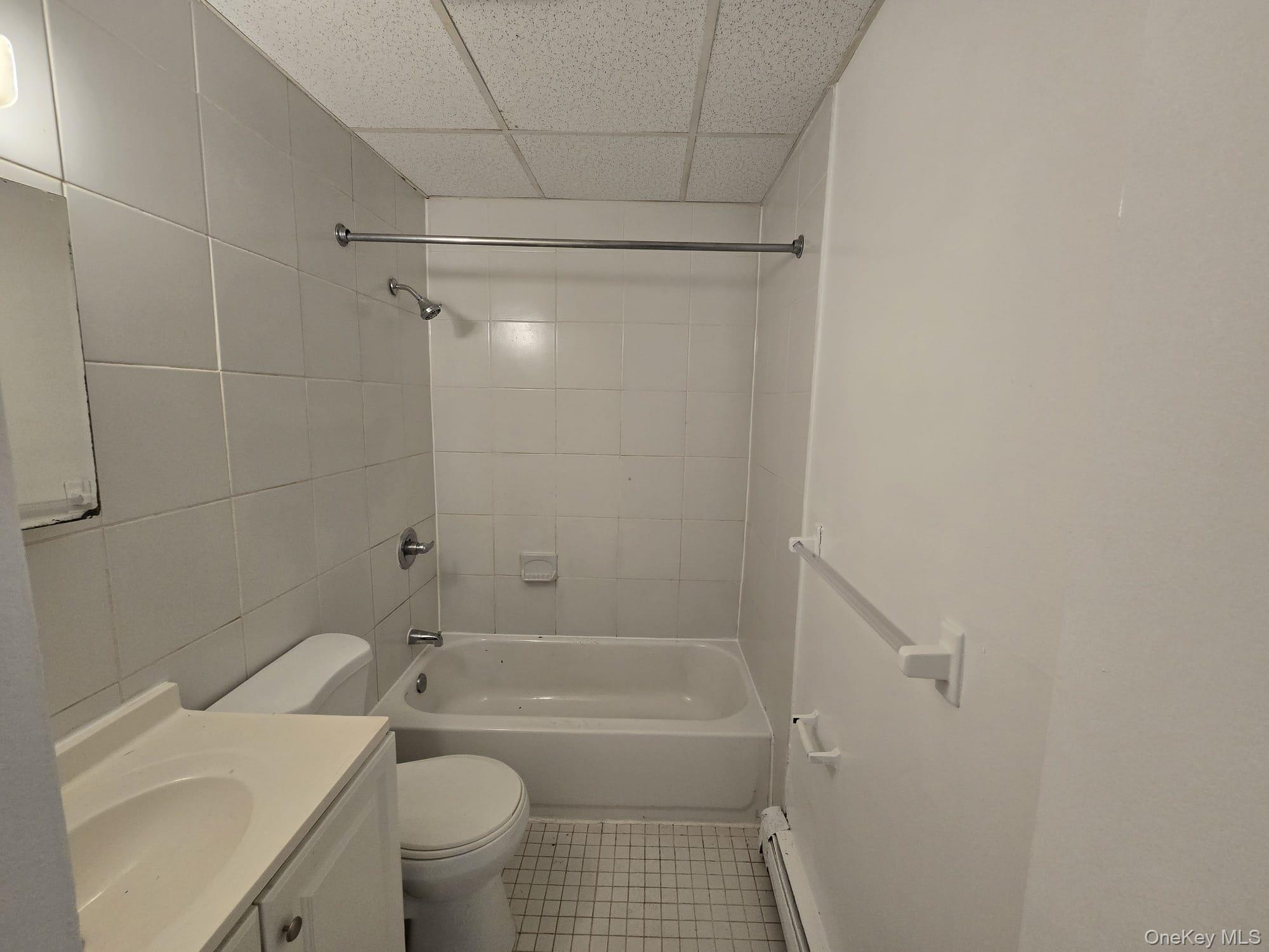 #4 photo, 19 Gerald Drive, Poughkeepsie , NY 12601