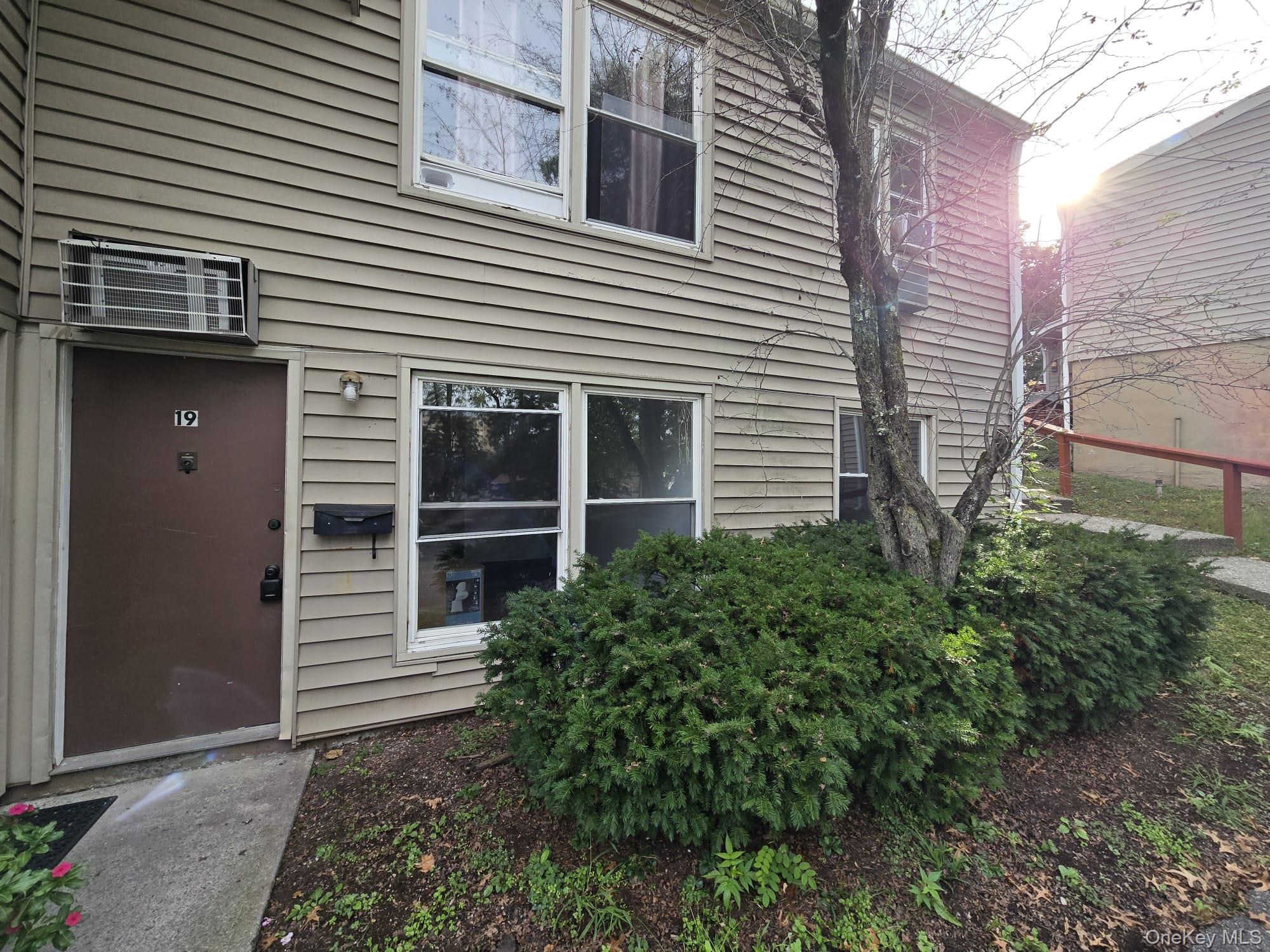 #7 photo, 19 Gerald Drive, Poughkeepsie , NY 12601