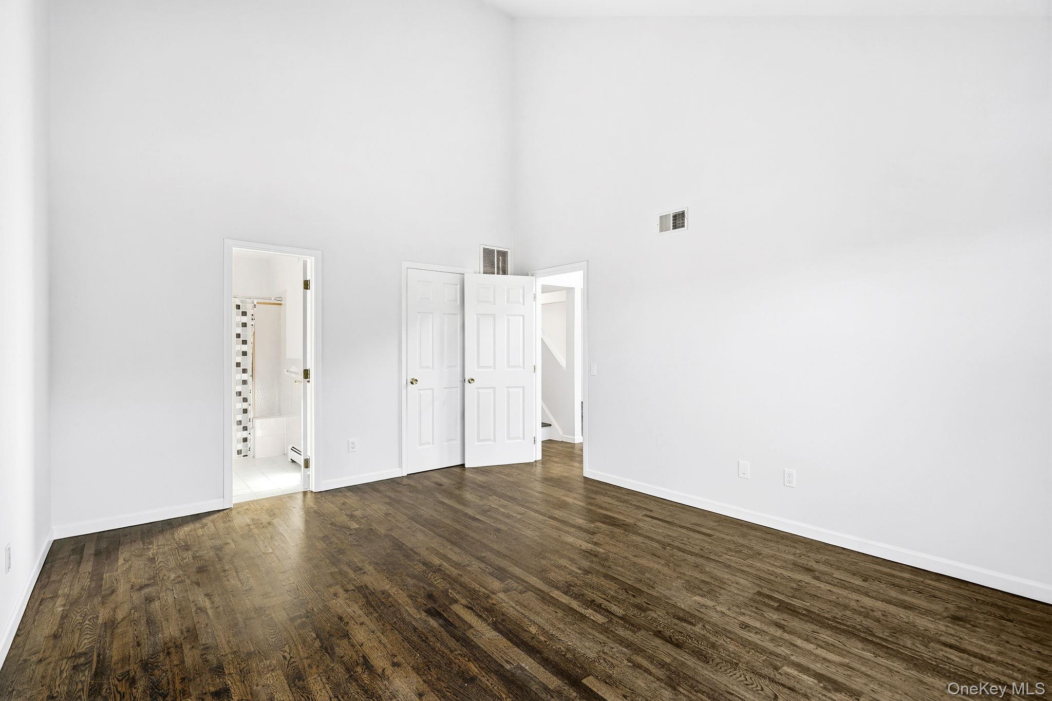 #20 photo, 11 Church Street, White Plains , NY 10603