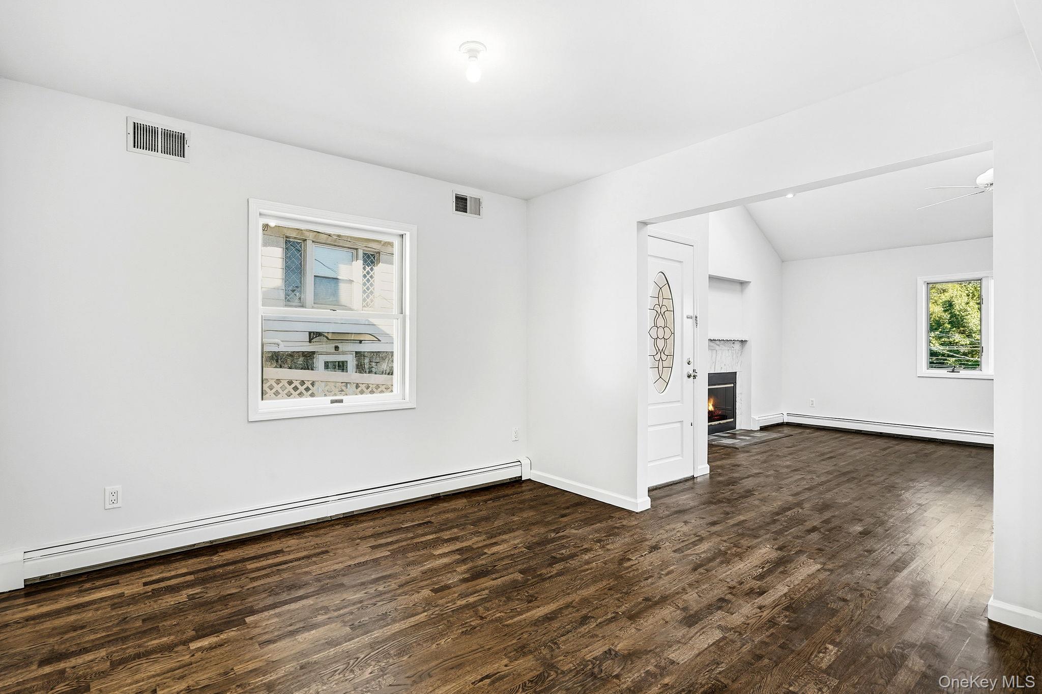 #4 photo, 11 Church Street, White Plains , NY 10603