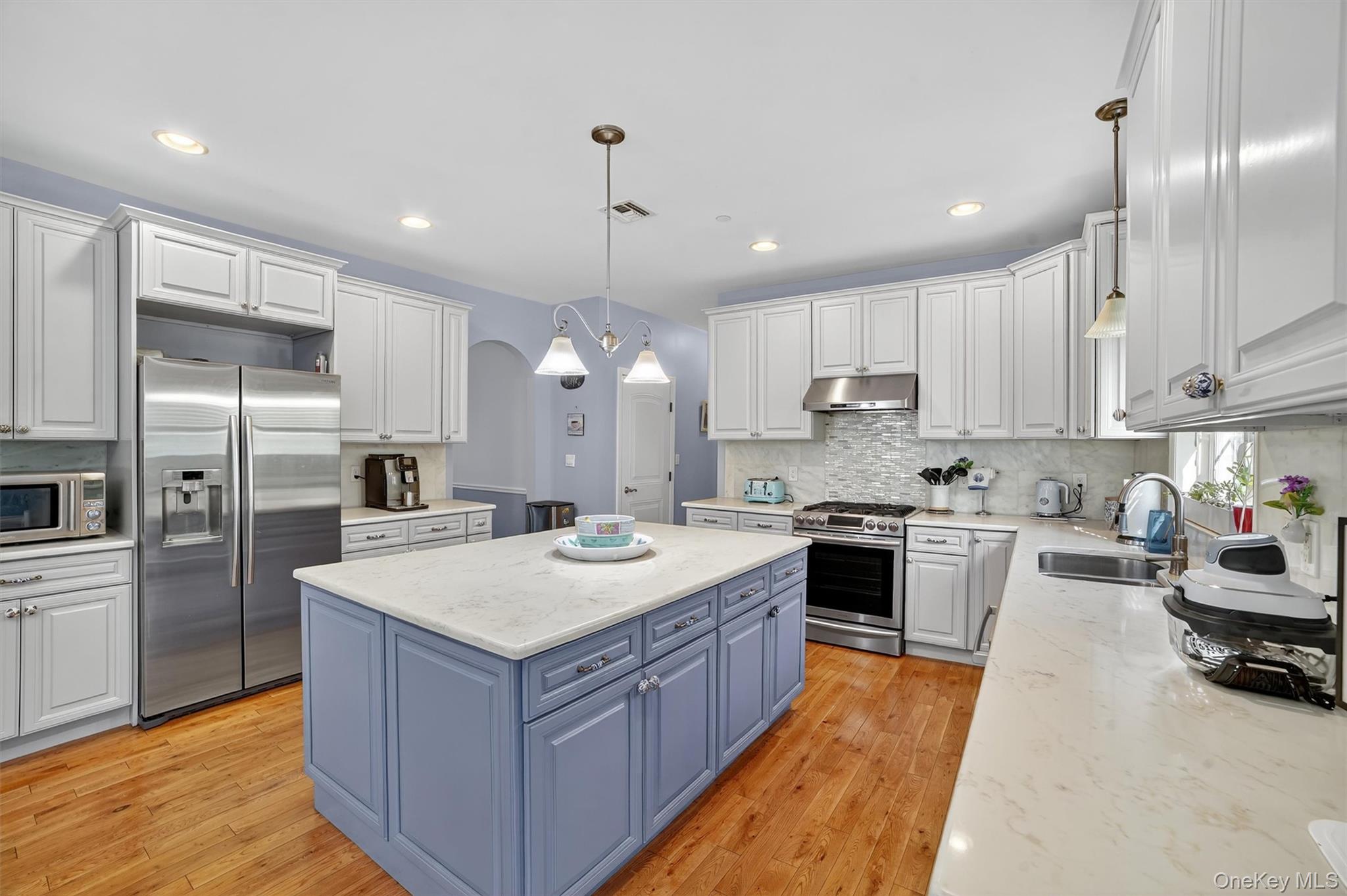 #17 photo, 6 Clarion Drive, White Plains , NY 10603