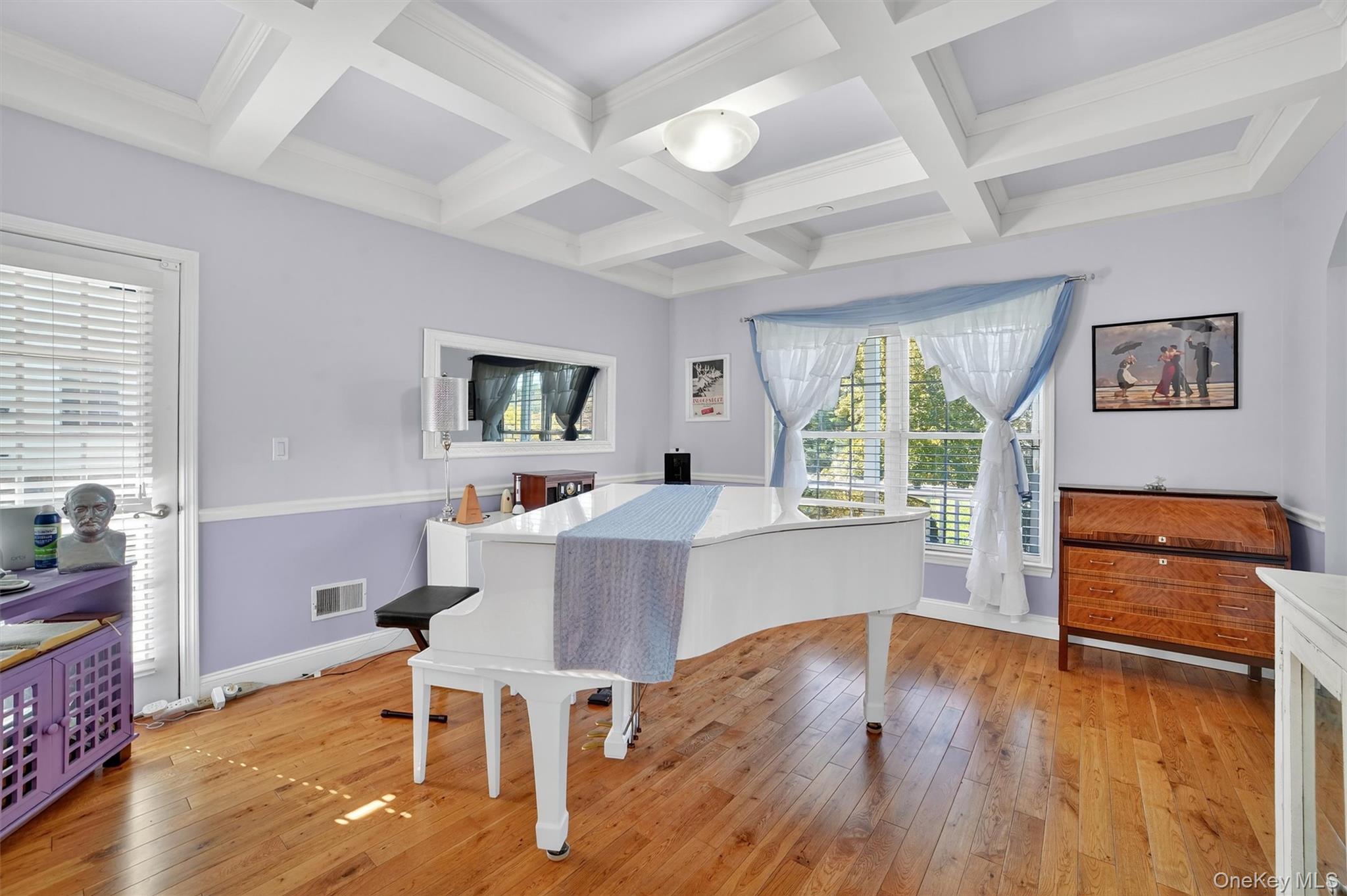 #9 photo, 6 Clarion Drive, White Plains , NY 10603