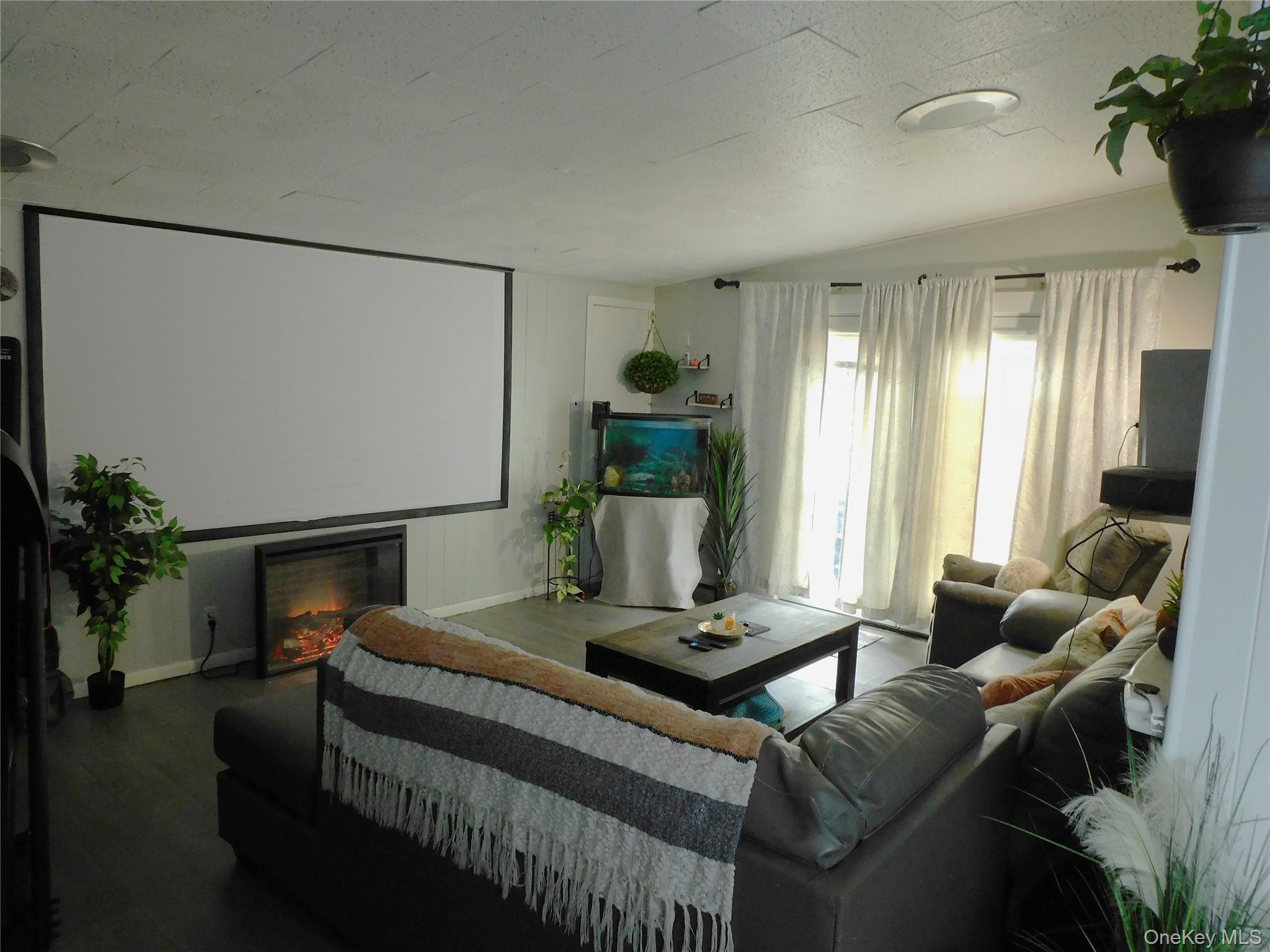 #7 photo, 20 Crescent View, Rock Hill , NY 12775