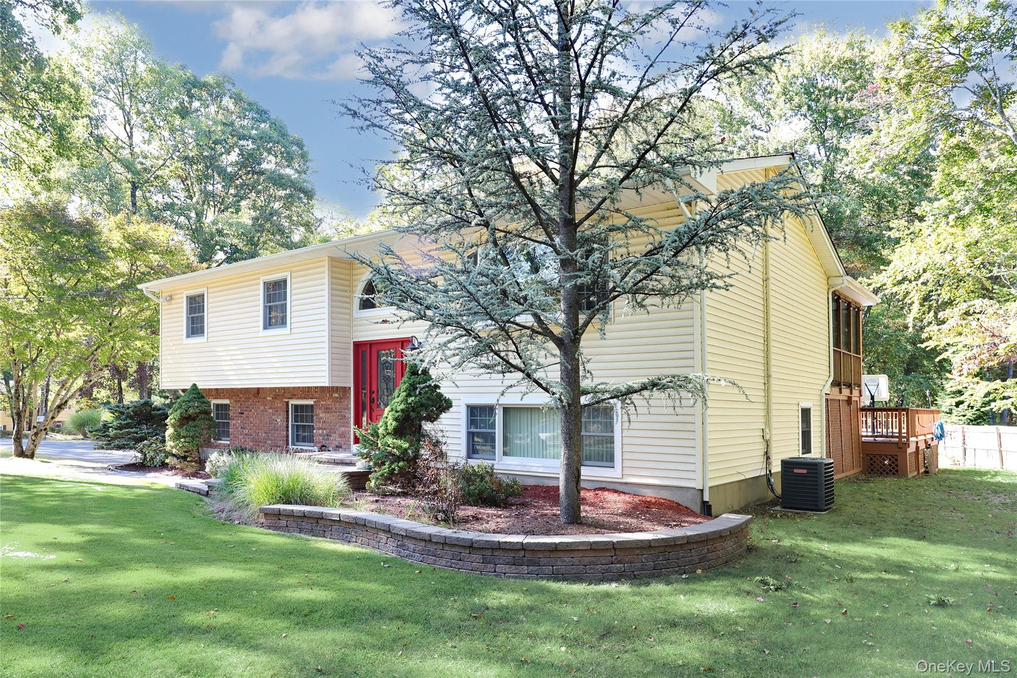 #4 photo, Pomona, Pomona , NY 10970