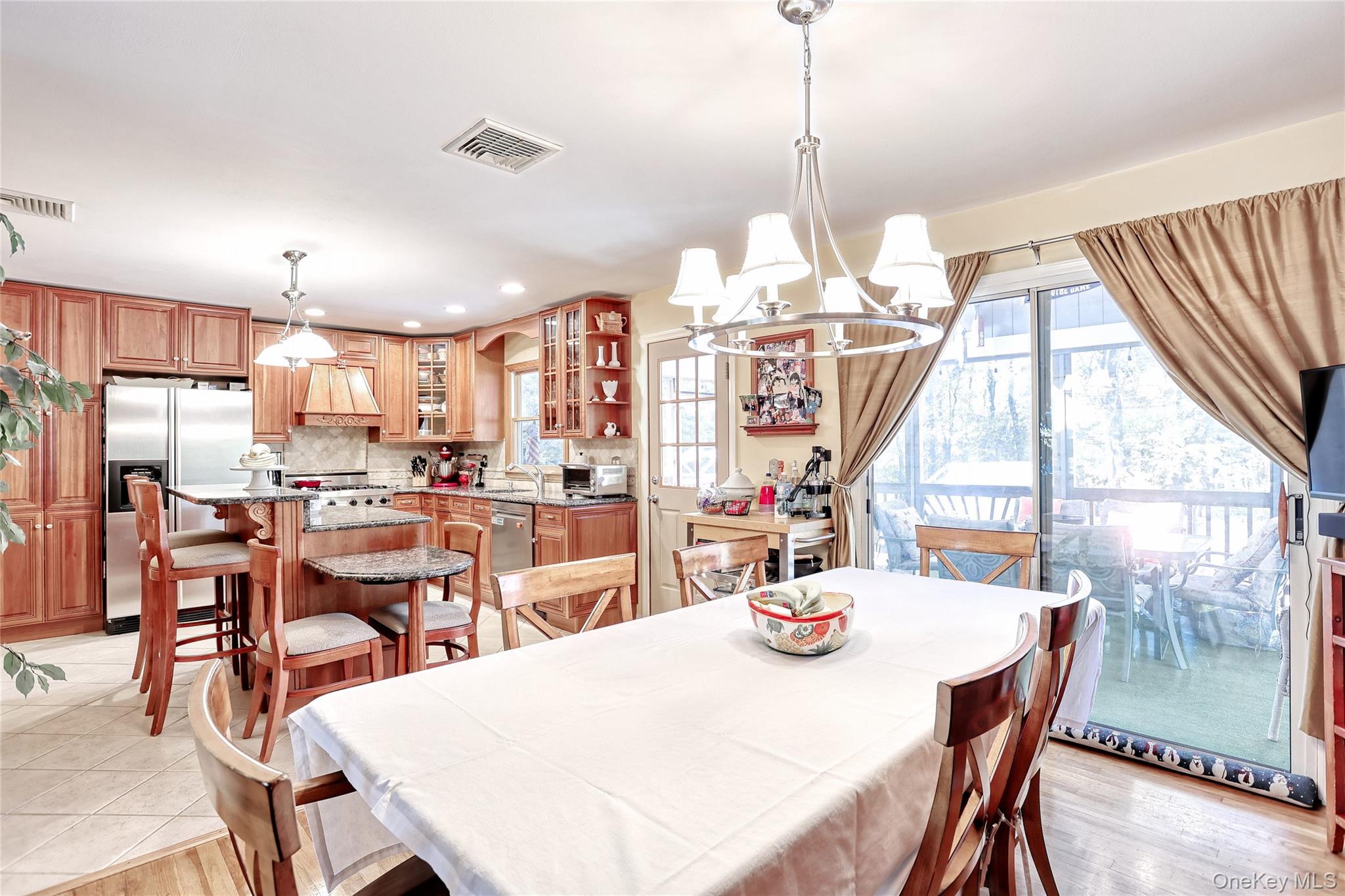 #8 photo, Pomona, Pomona , NY 10970