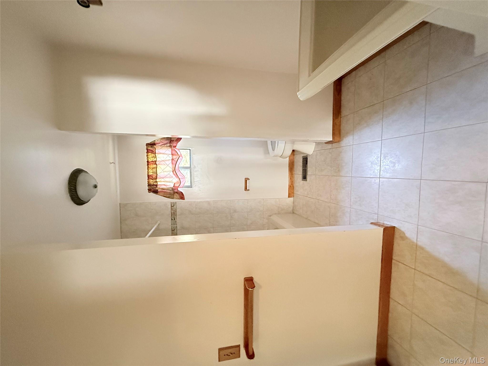 #11 photo, 466 Country Club Lane, Pomona , NY 10970