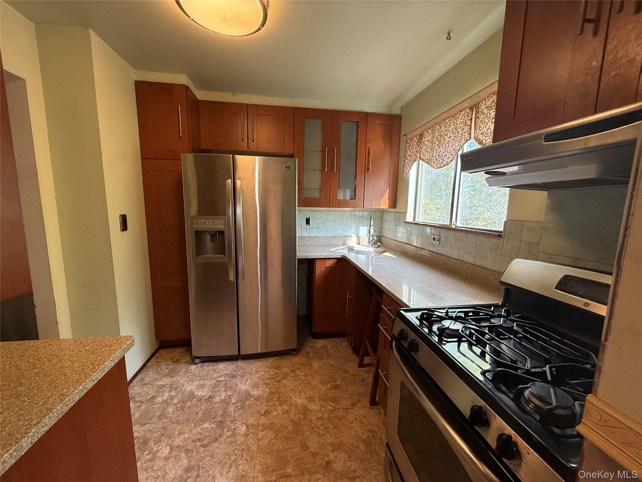 #6 photo, 466 Country Club Lane, Pomona , NY 10970