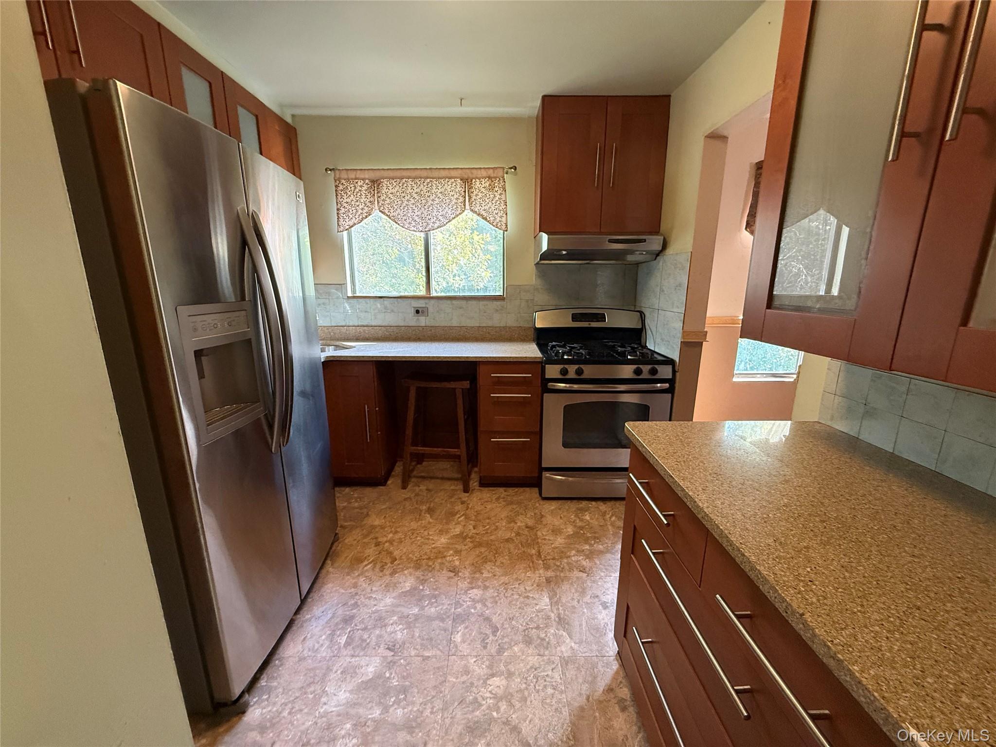 #7 photo, 466 Country Club Lane, Pomona , NY 10970