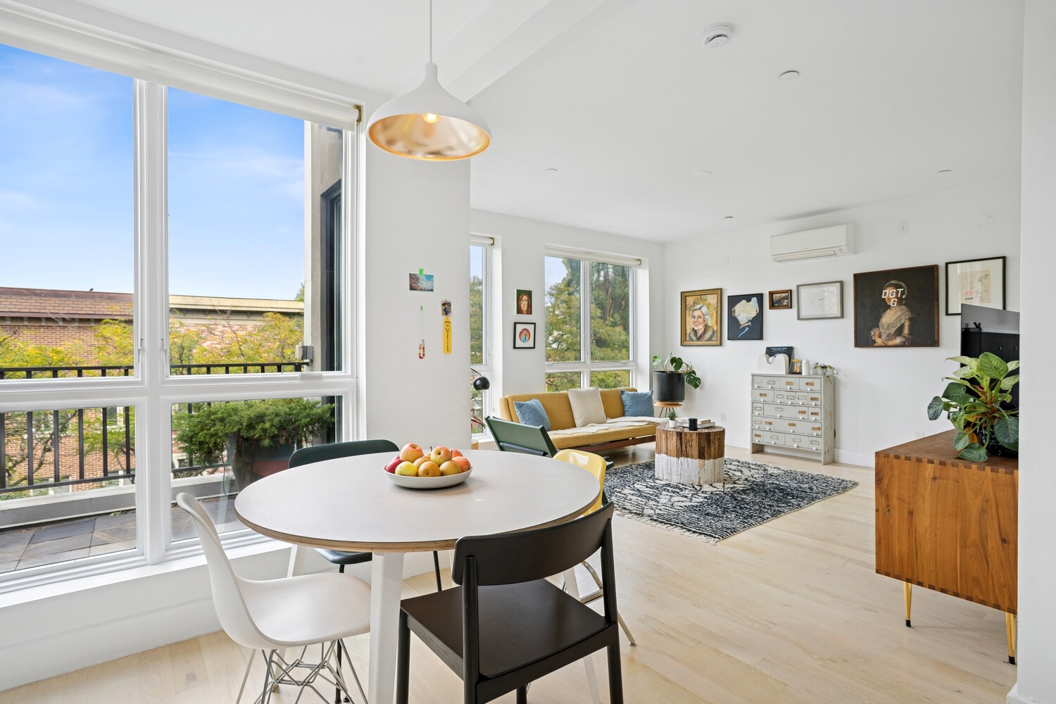 #3 photo, 290 POWERS Street, East Williamsburg , NY 11211