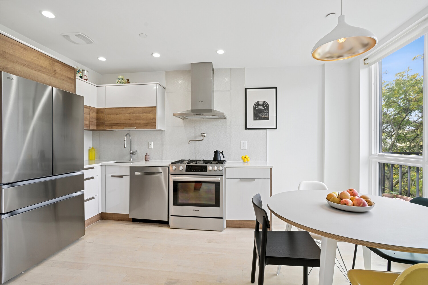 #6 photo, 290 POWERS Street, East Williamsburg , NY 11211