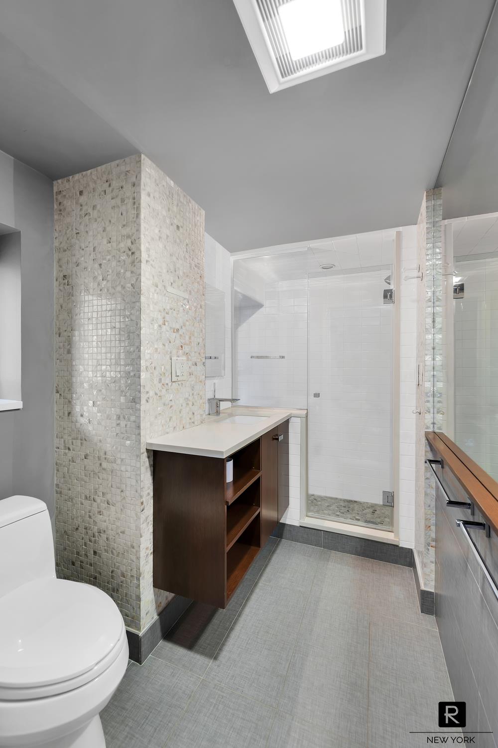 #4 photo, 34 Gramercy Park E, マンハッタン Gramercy Park , NY 10010