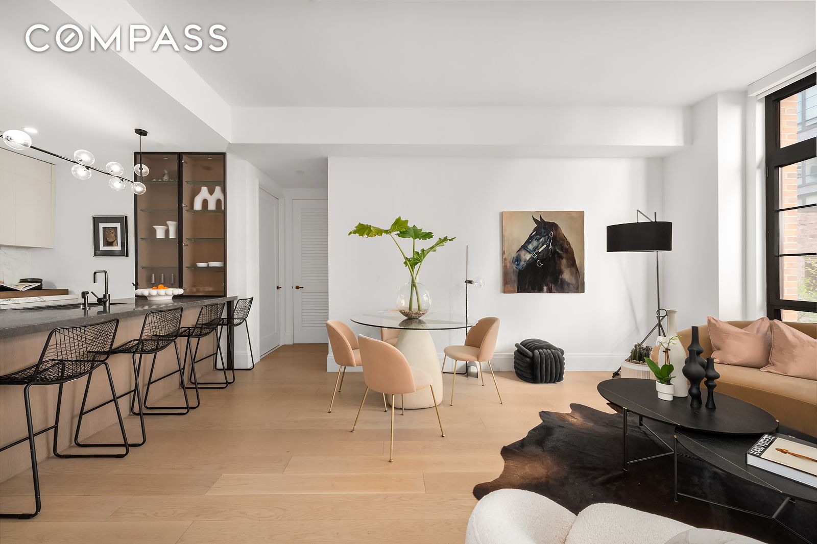 #3 photo, 438 E 12th Street, マンハッタン East Village , NY 10009