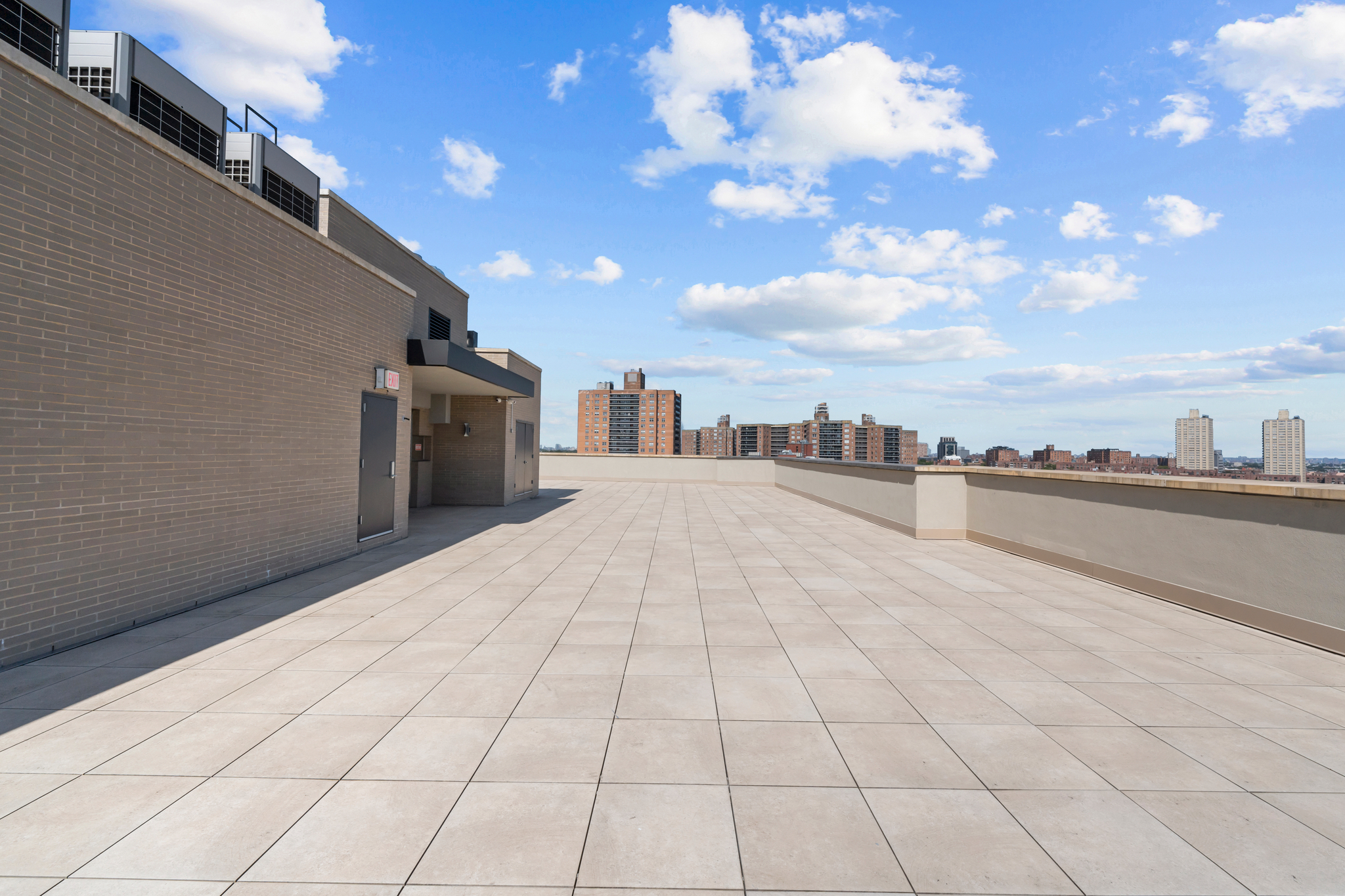 #21 photo, 107-06 Queens Boulevard, クイーンズ区 Forest Hills , NY 11375