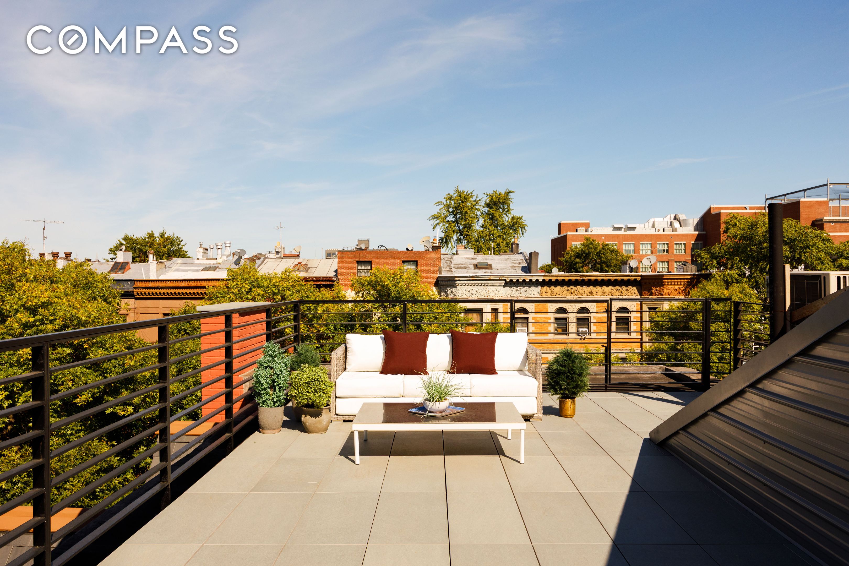 #5 photo, 1370 Dean Street, ブルックリン区 Crown Heights , NY 11216