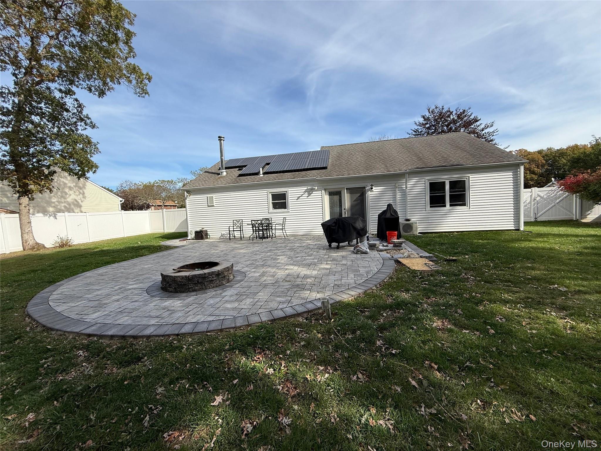 #18 photo, 56 Glenmere Lane, Coram , NY 11727