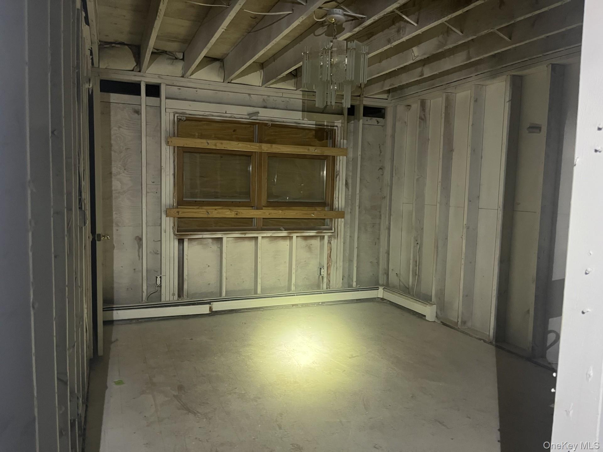 #13 photo, 25 Avenue B, सफ़ोक काउंटी Holbrook , NY 11741