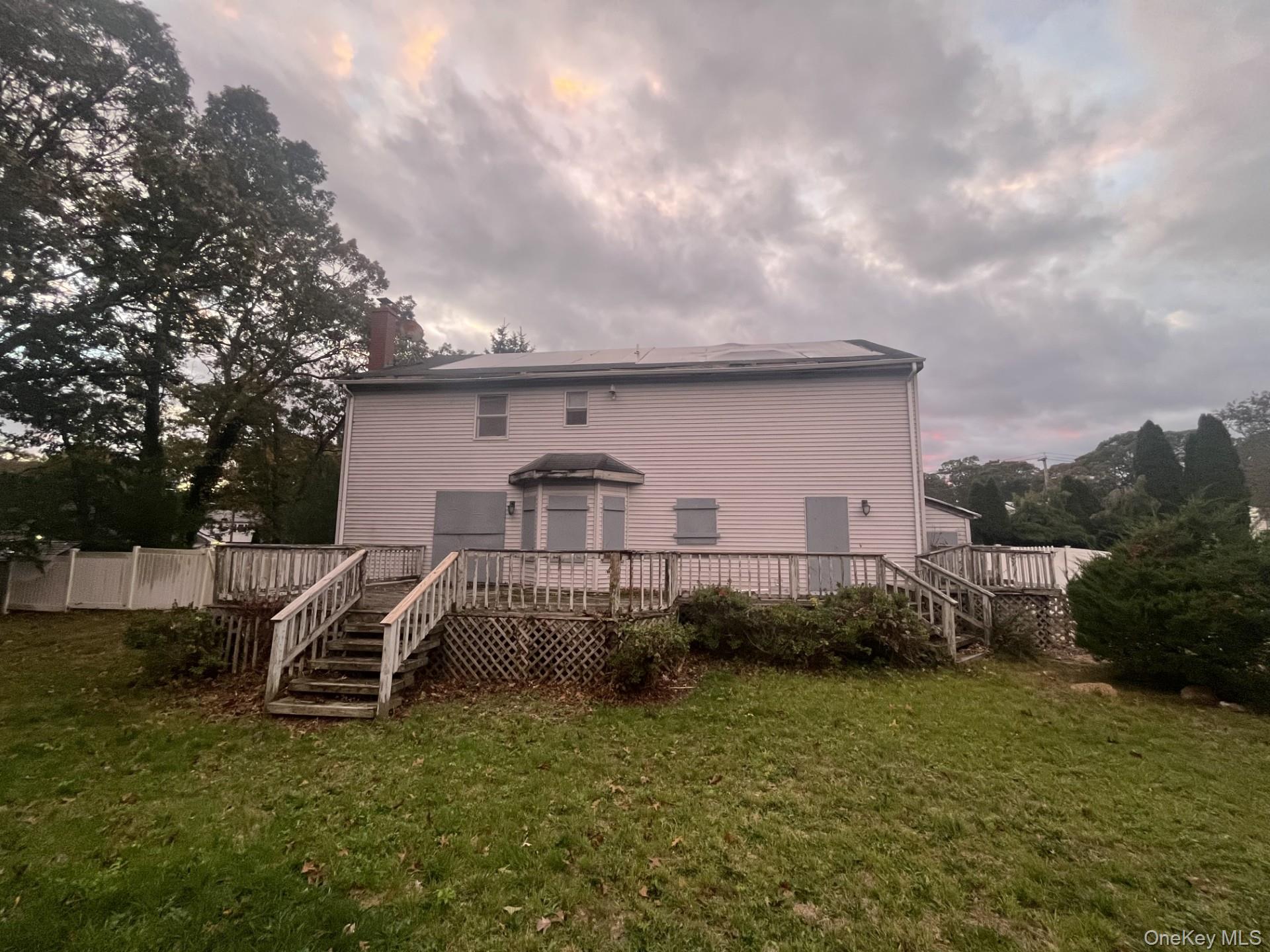 #5 photo, 25 Avenue B, सफ़ोक काउंटी Holbrook , NY 11741