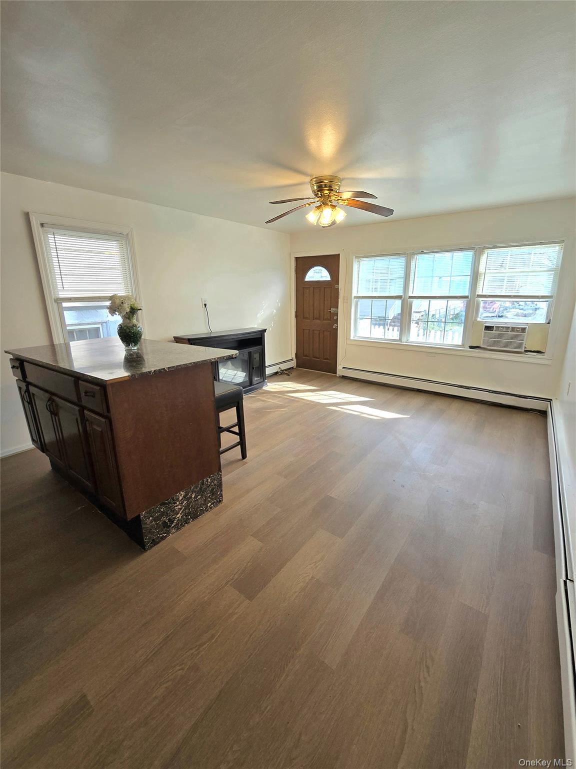 #4 photo, 9957 164th Road, Howard Beach , NY 11414