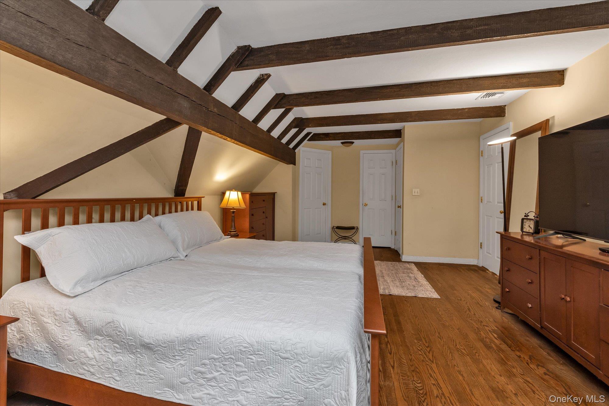 #12 photo, 2177 Cedar Swamp Road, ナッソー郡 Brookville , NY 11545