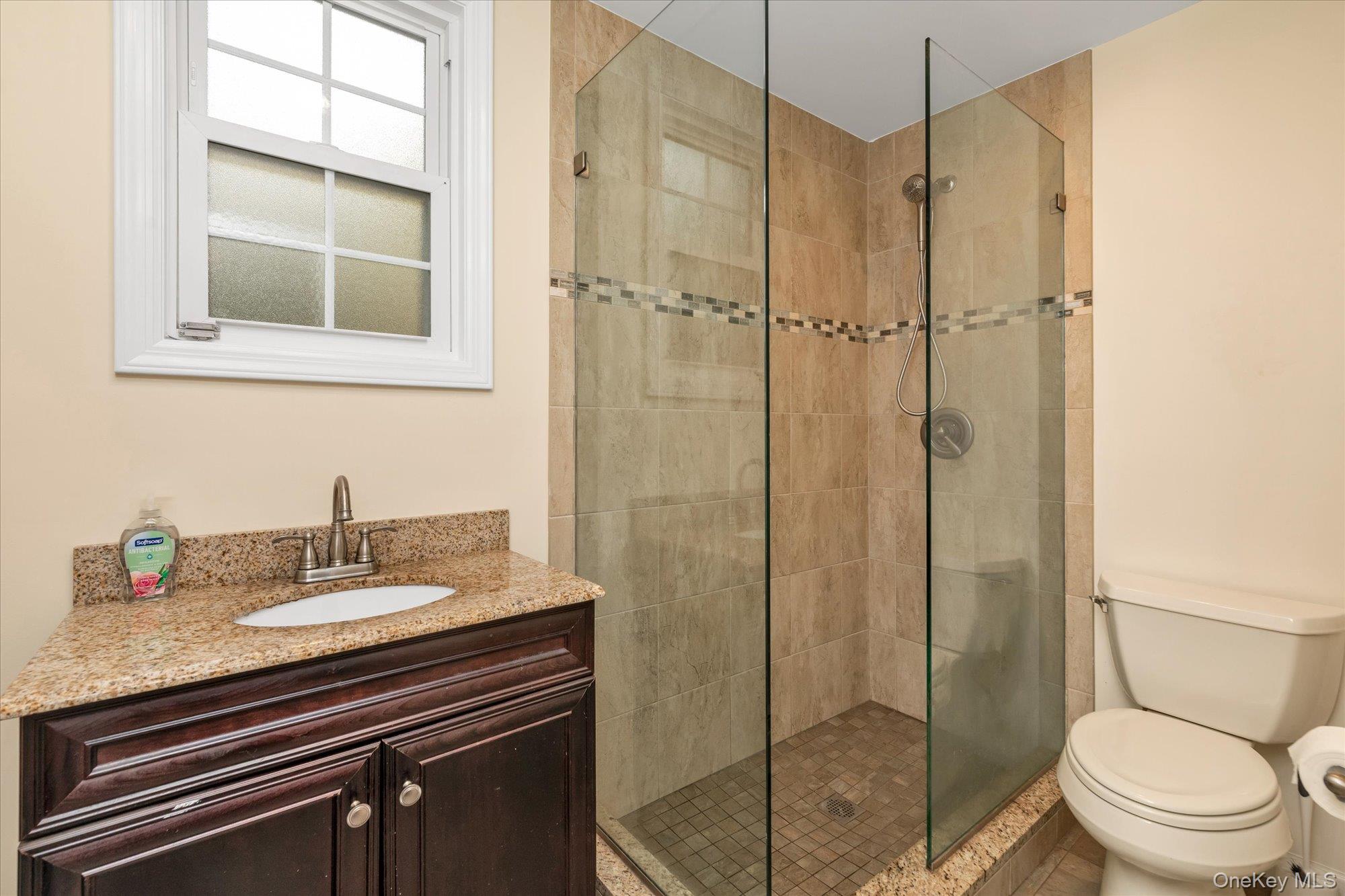 #16 photo, 2177 Cedar Swamp Road, ナッソー郡 Brookville , NY 11545