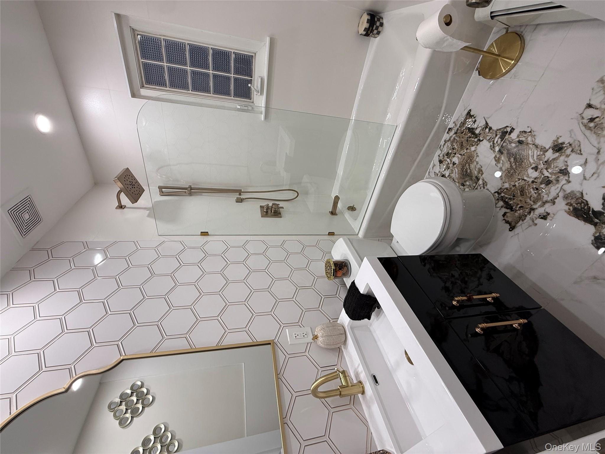 #14 photo, 15811 84th Street, クイーンズ区 Howard Beach , NY 11414