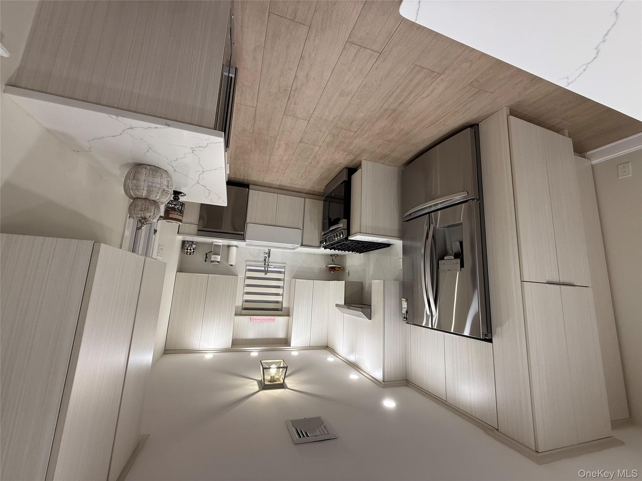 #20 photo, 15811 84th Street, クイーンズ区 Howard Beach , NY 11414